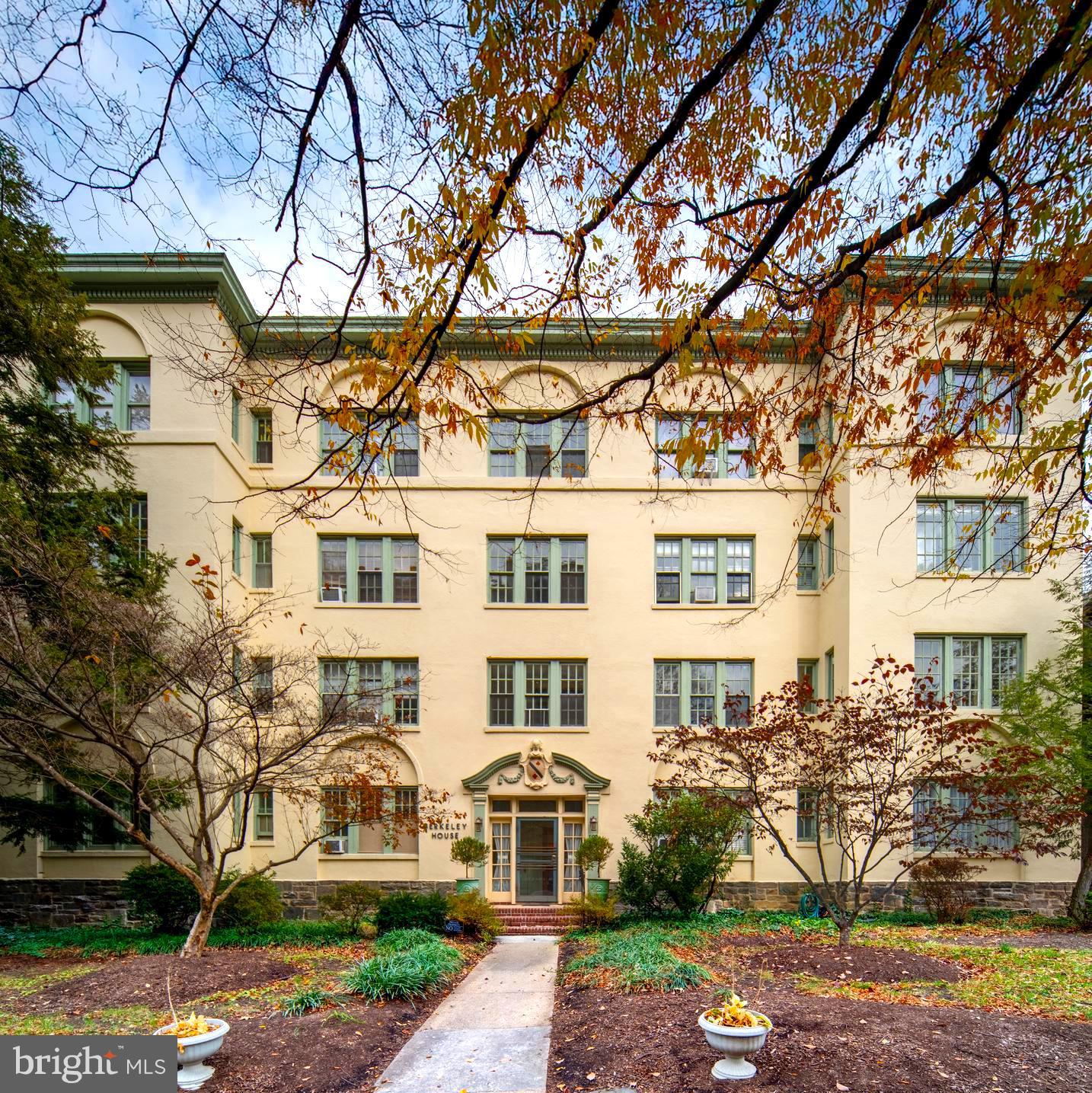 TUSCANY-CANTERBURY - Residential