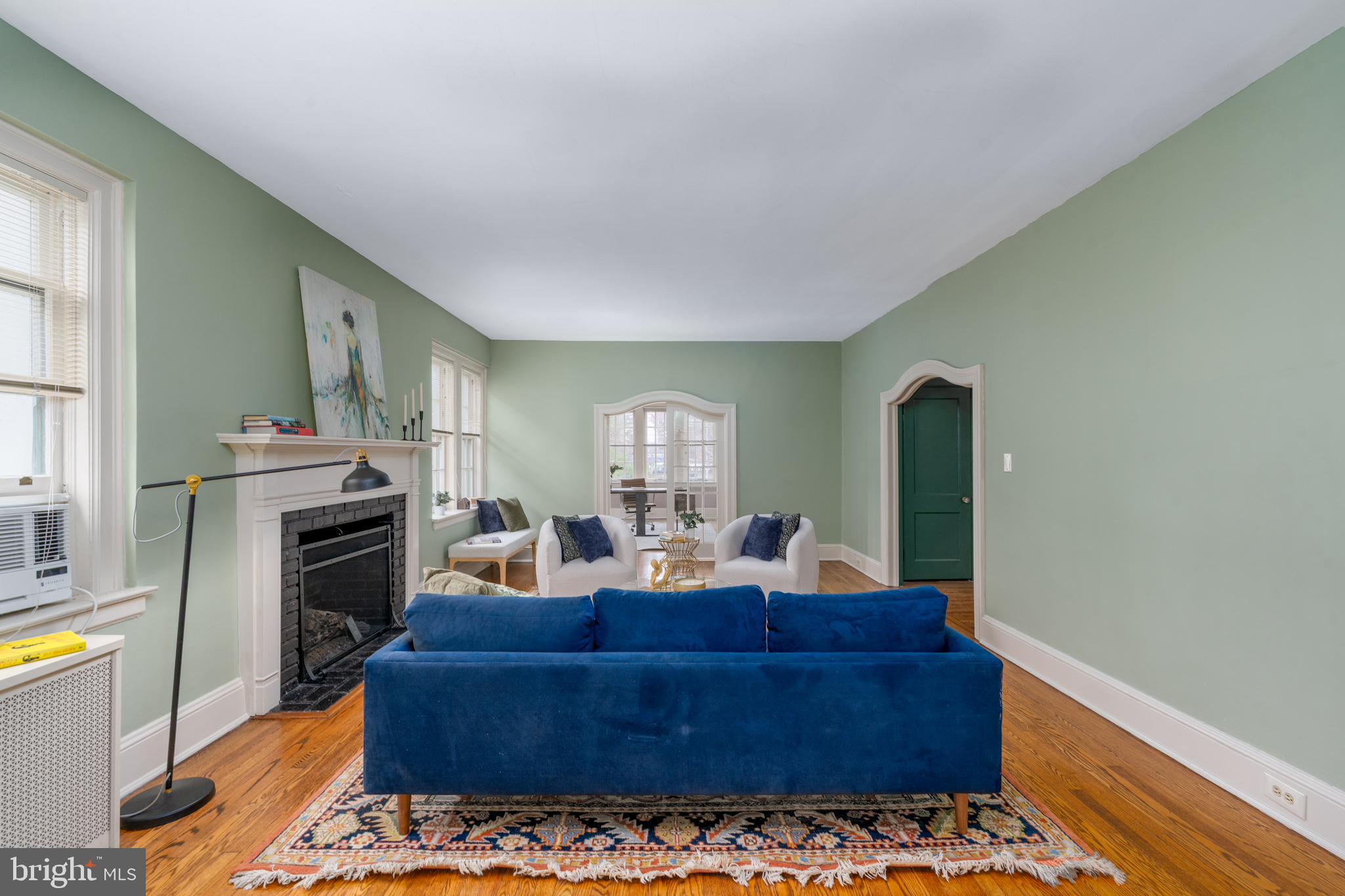 102 W 39TH STREET 2B