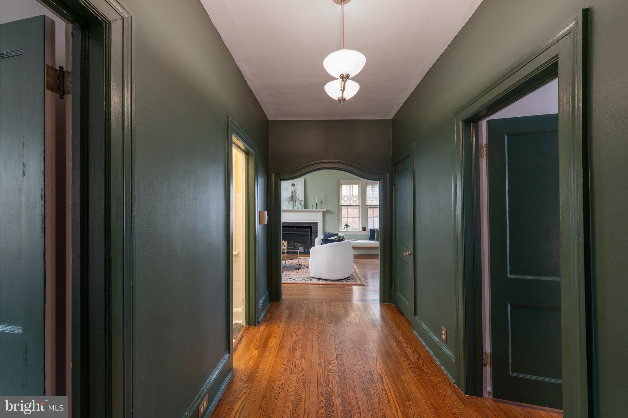 102 W 39TH STREET 2B