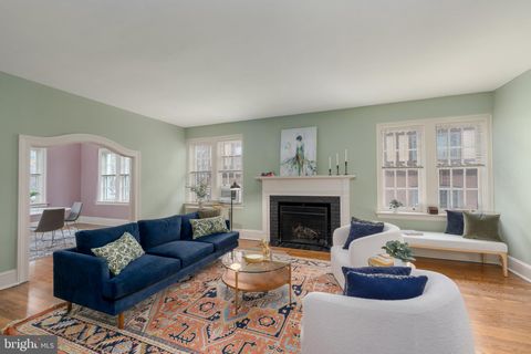 102 W 39TH STREET 2B BALTIMORE MD 21210