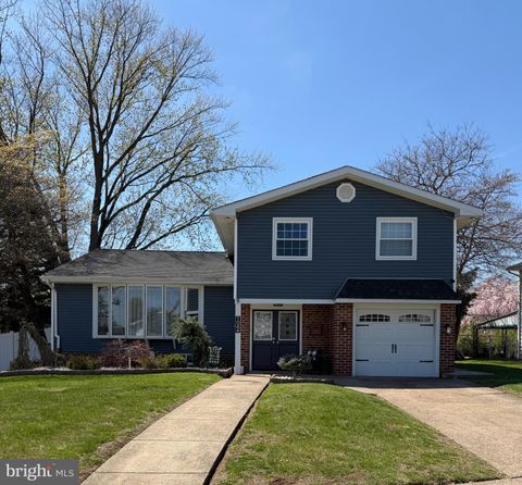 Photo of 1044 Bloomfield Avenue, PHILADELPHIA, PA 19115 (MLS # PAPH2607446)