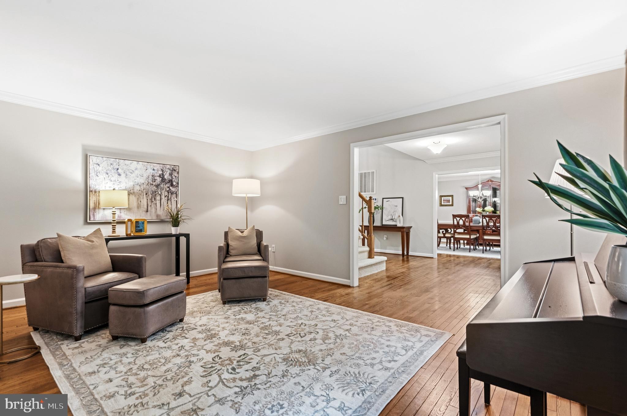 6161 HEMLOCK COURT