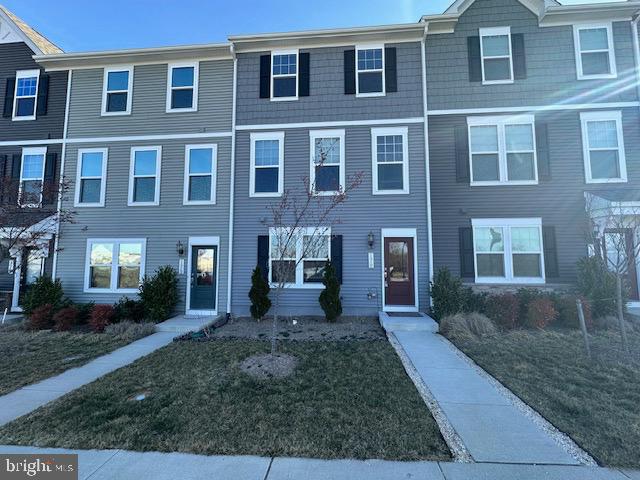 PRESIDENTS POINTE - Residential Lease