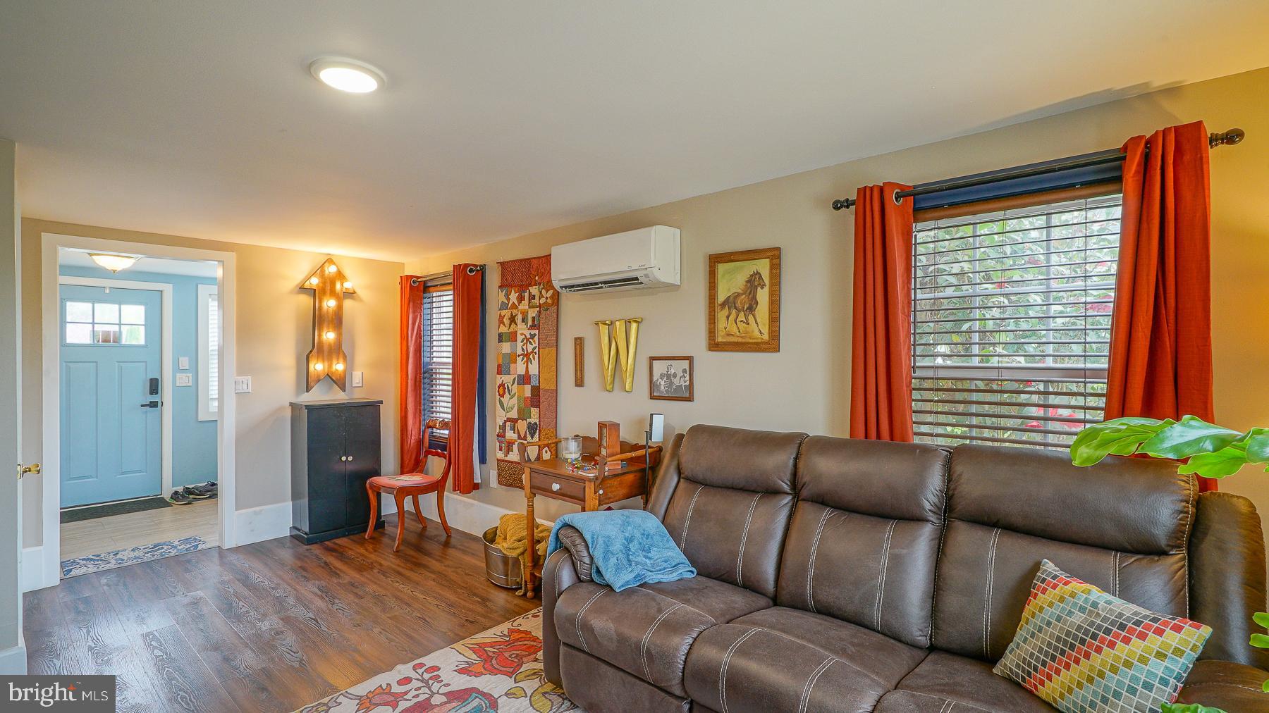 CHESTER RIVER HEIGHTS - Residential