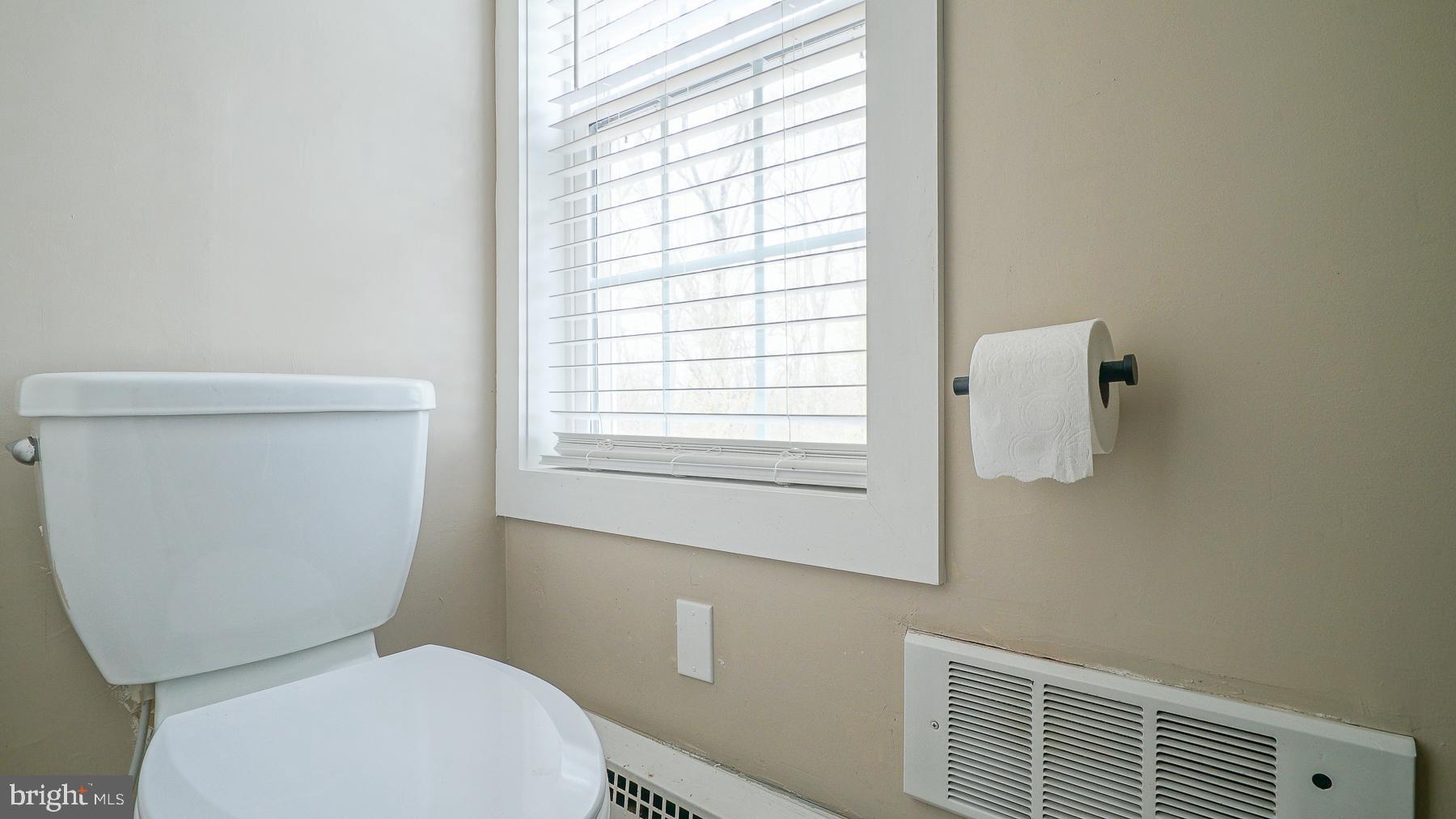 CHESTER RIVER HEIGHTS - Residential