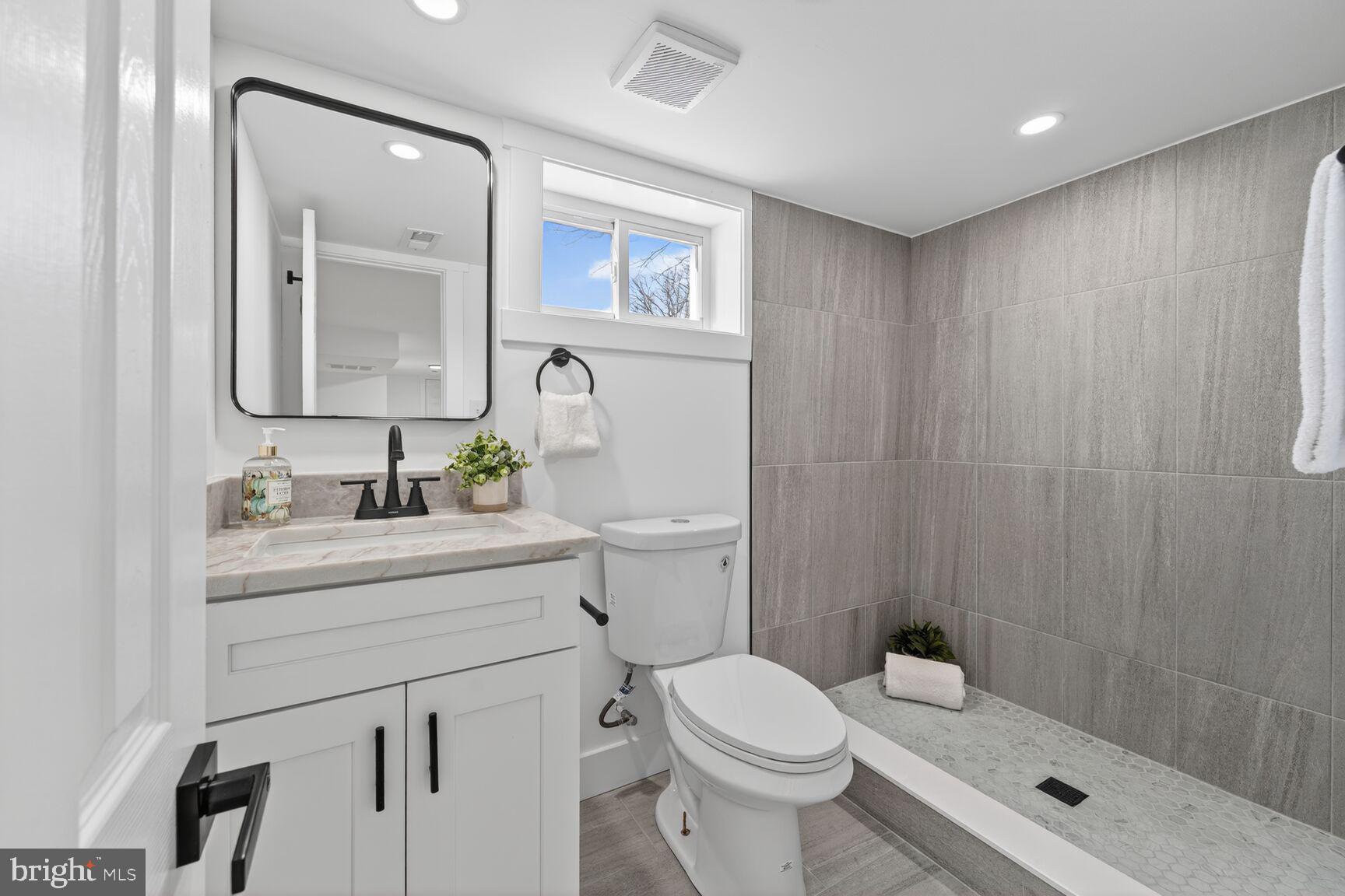 OAKLAWN - Residential