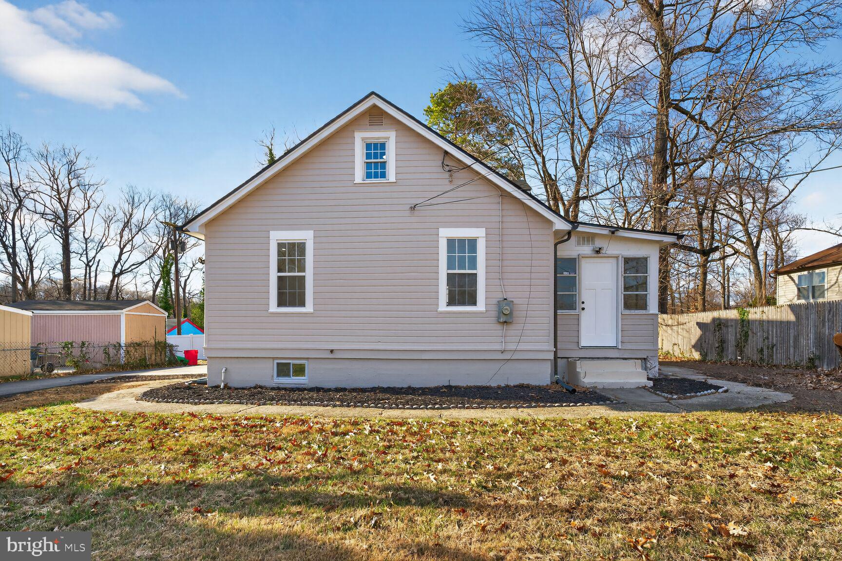 OAKLAWN - Residential