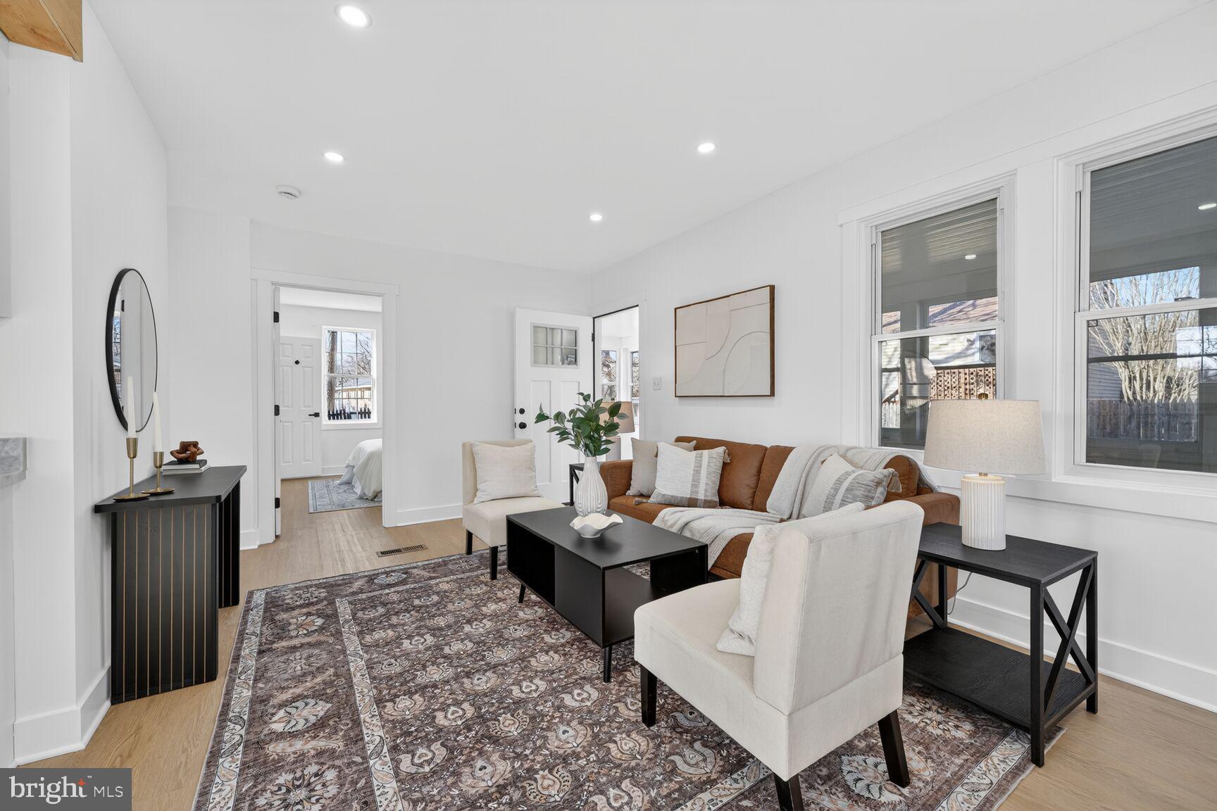 OAKLAWN - Residential