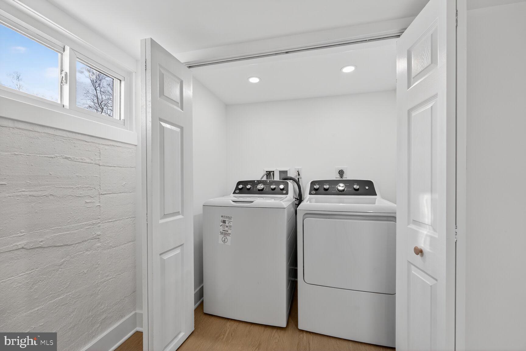 OAKLAWN - Residential