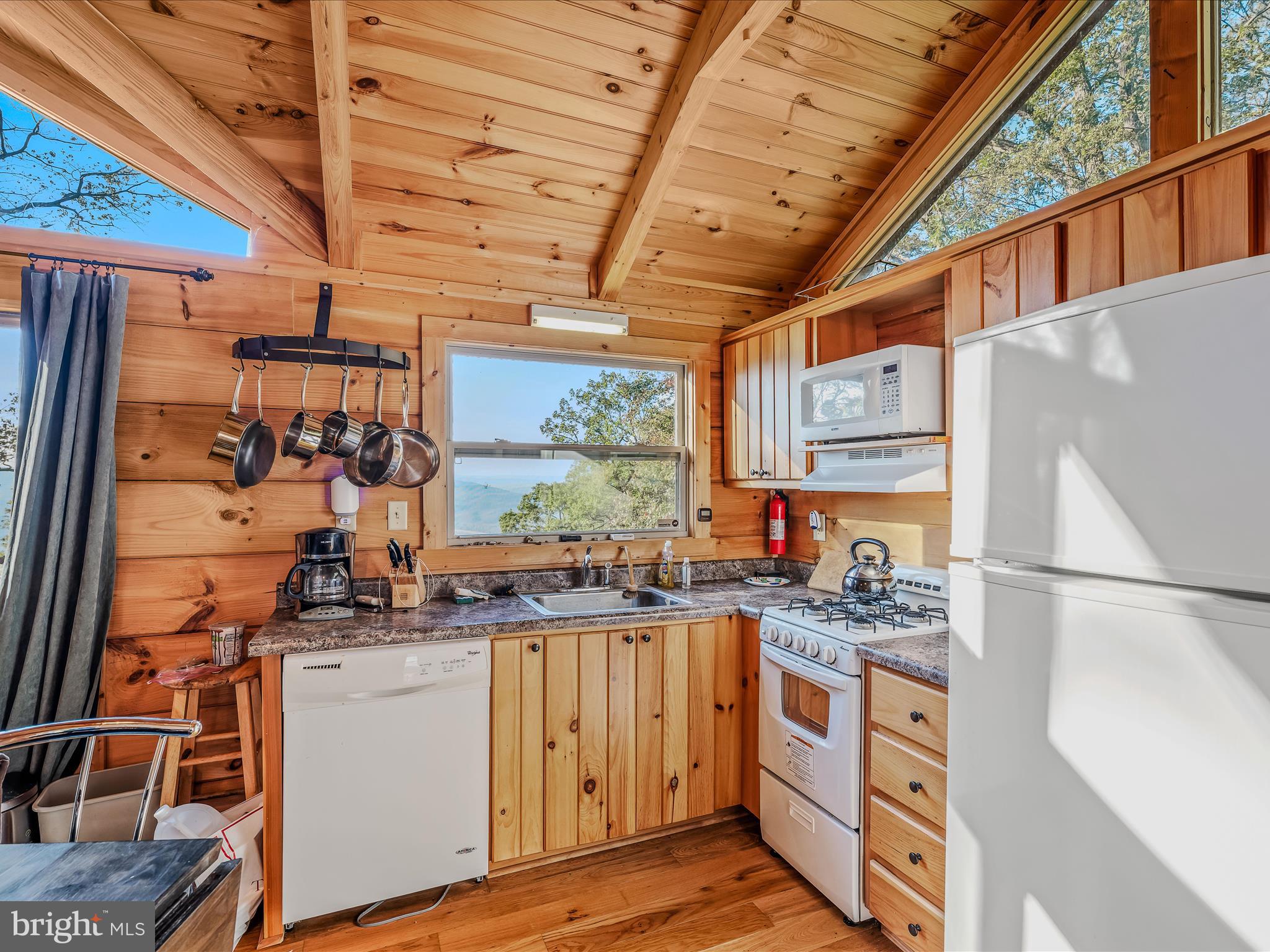 VALLEY HIGH TIMBER FARMS - Residential