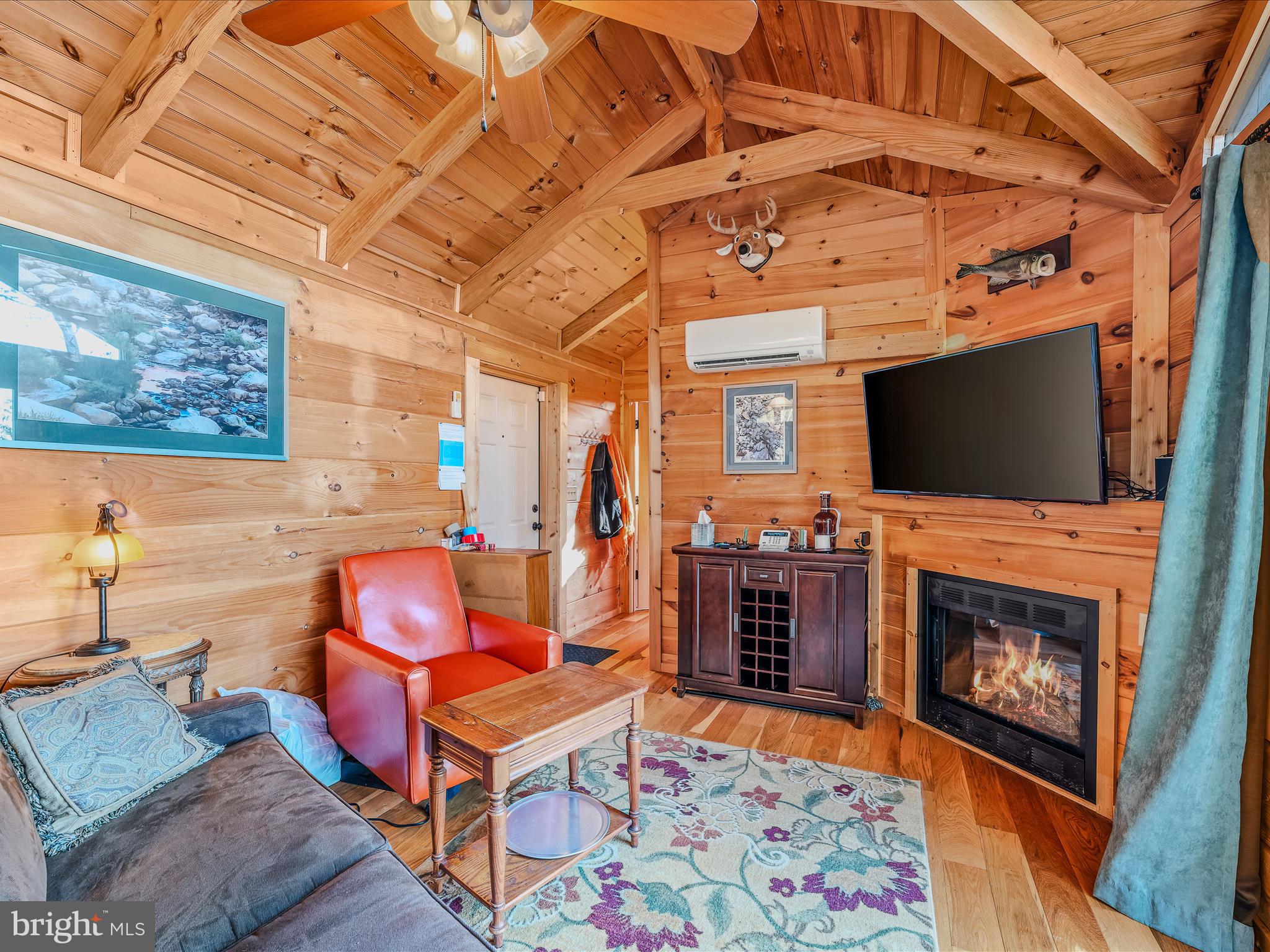 VALLEY HIGH TIMBER FARMS - Residential