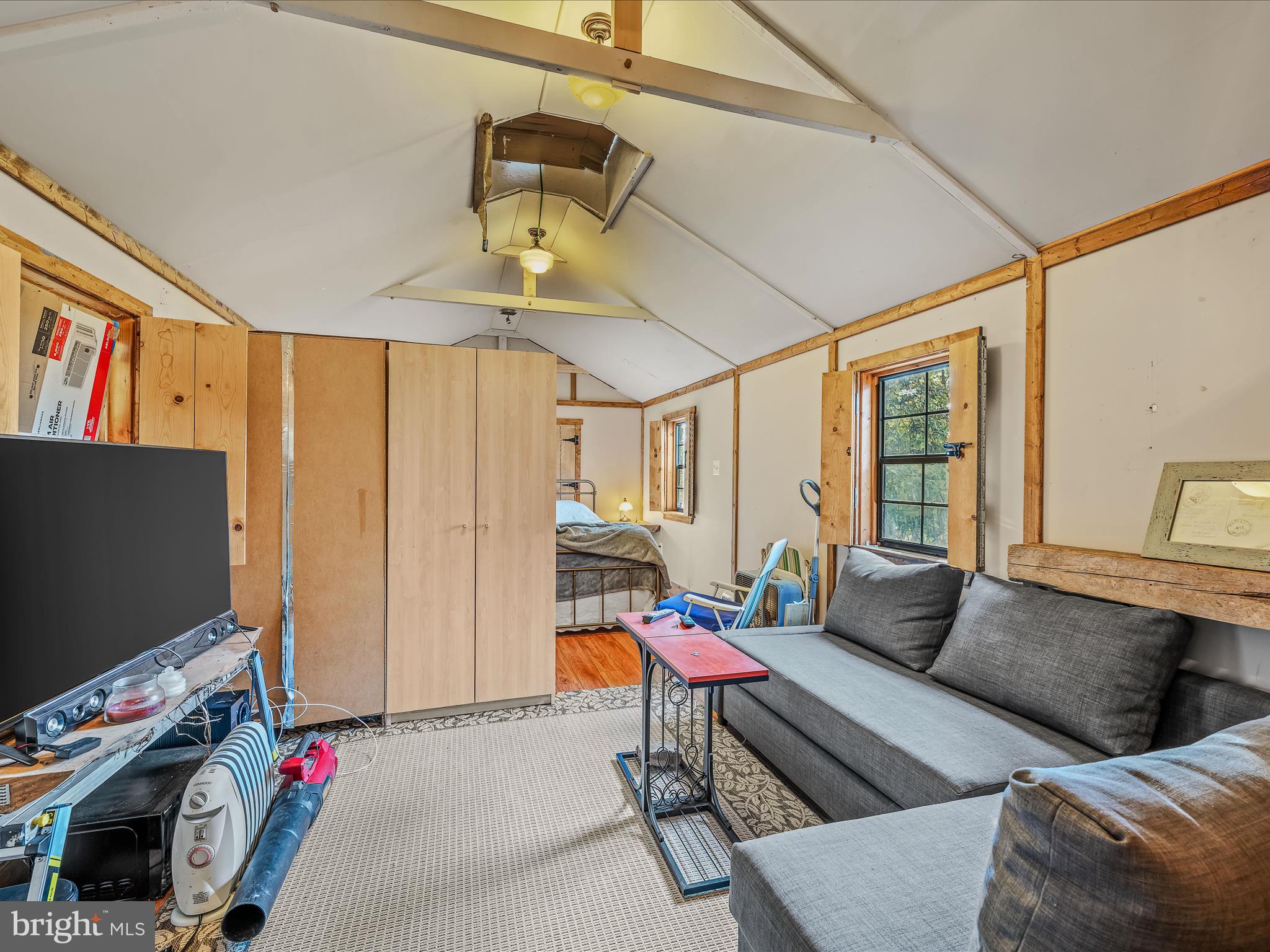 VALLEY HIGH TIMBER FARMS - Residential