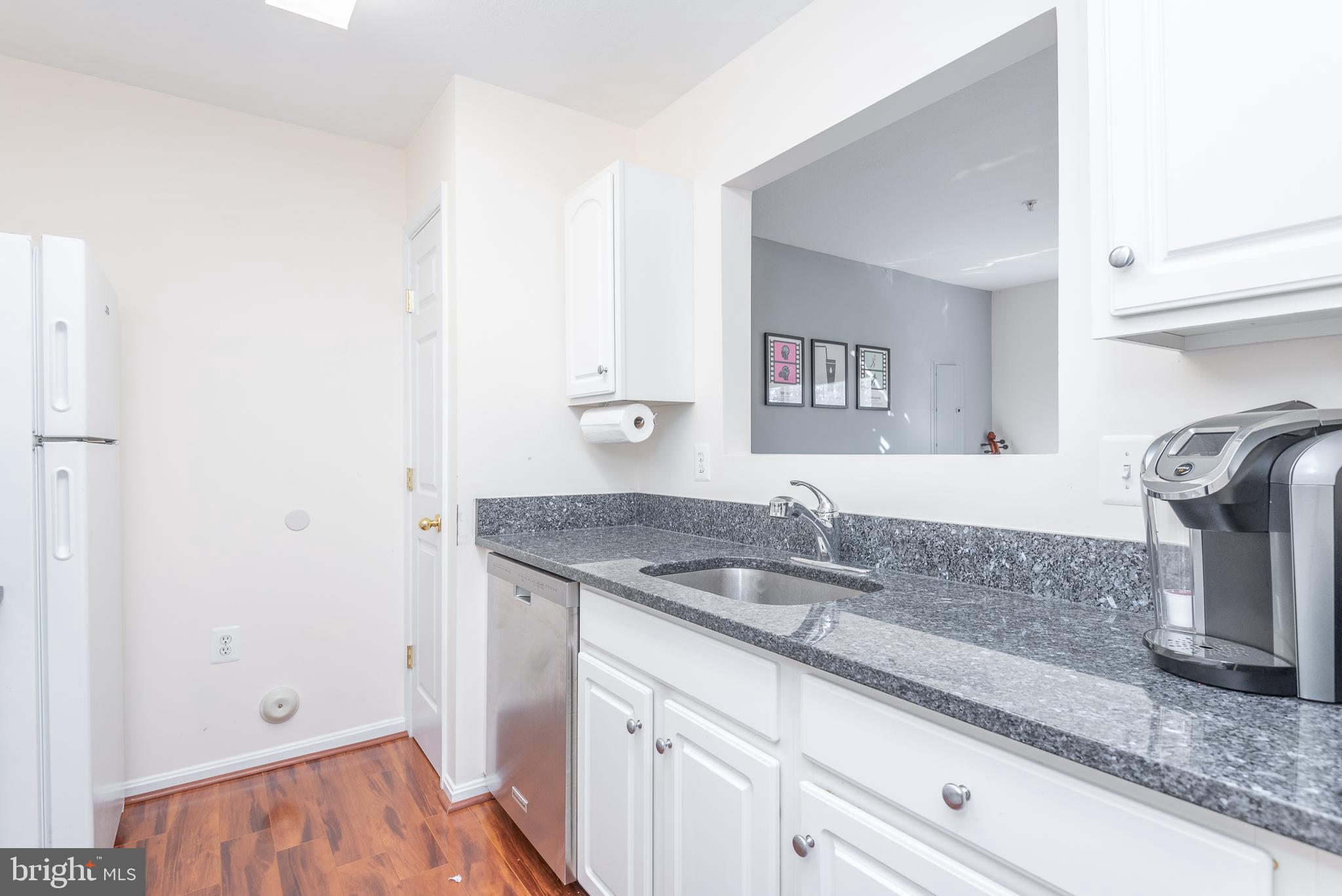 PARKSIDE AT ASHBURN - Residential