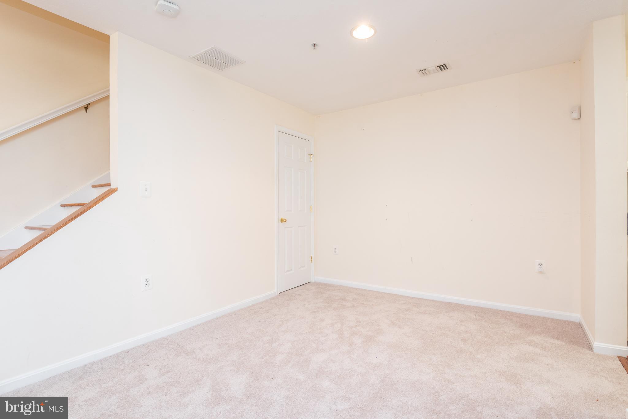 PARKSIDE AT ASHBURN - Residential