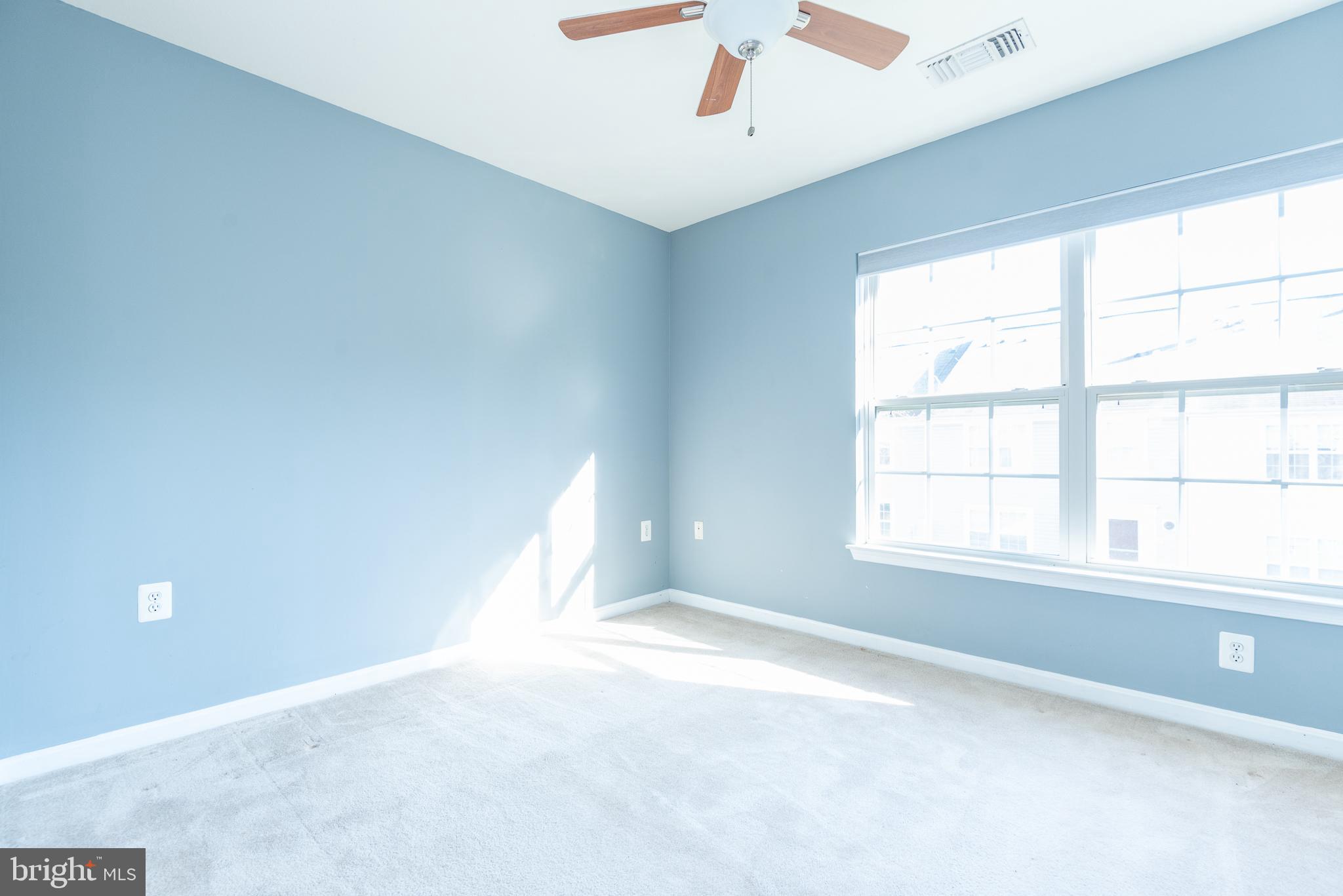 PARKSIDE AT ASHBURN - Residential