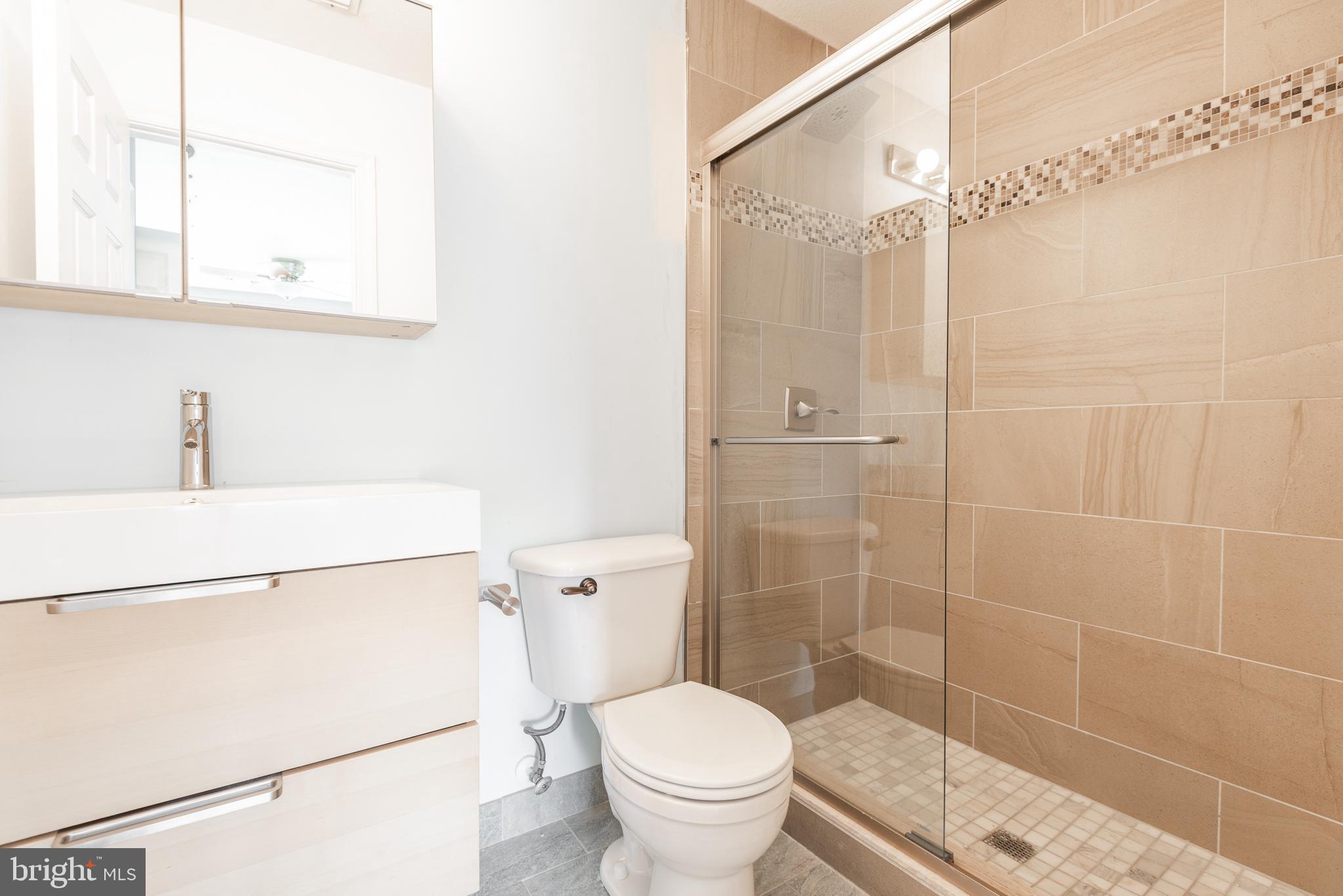 PARKSIDE AT ASHBURN - Residential