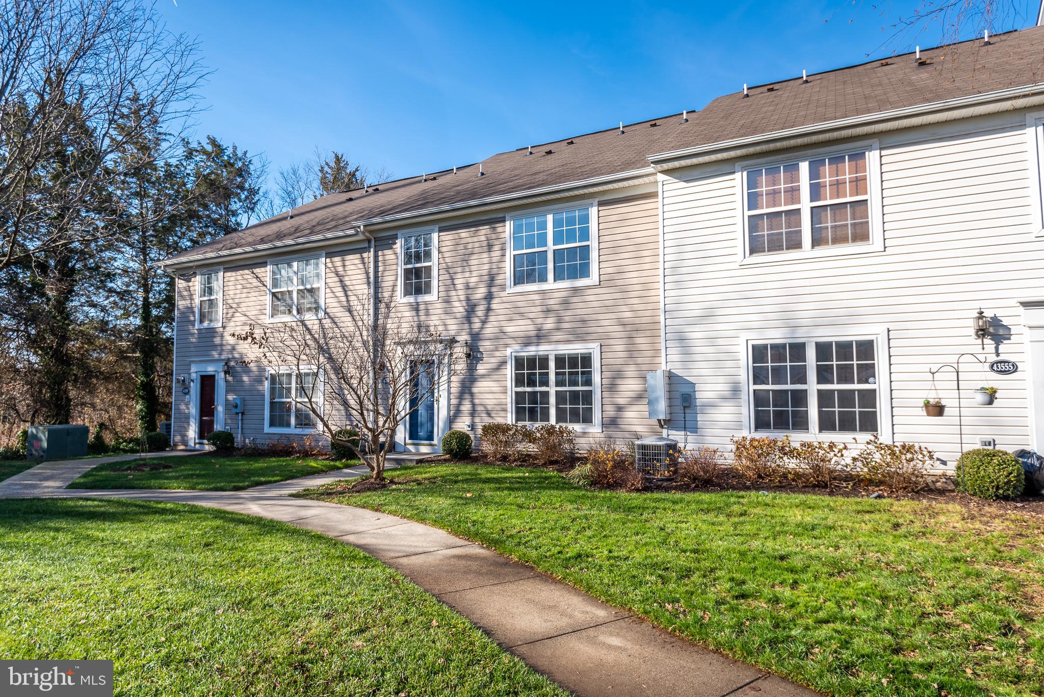 PARKSIDE AT ASHBURN - Residential