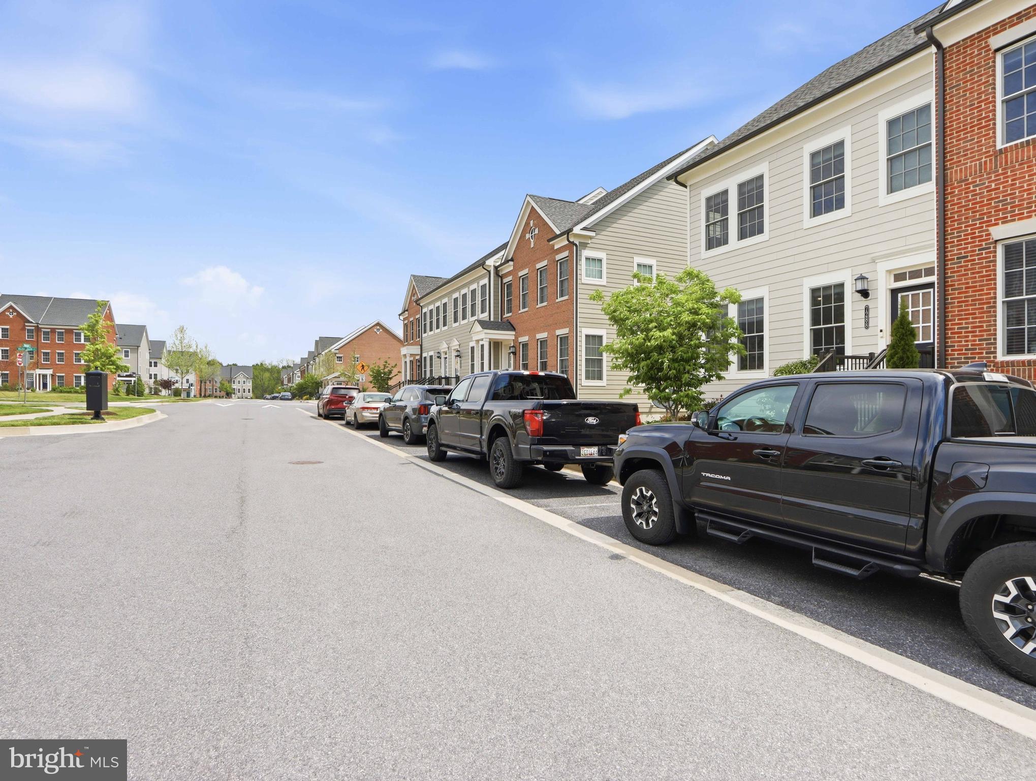 PARKSIDE AT WARFIELD - Residential