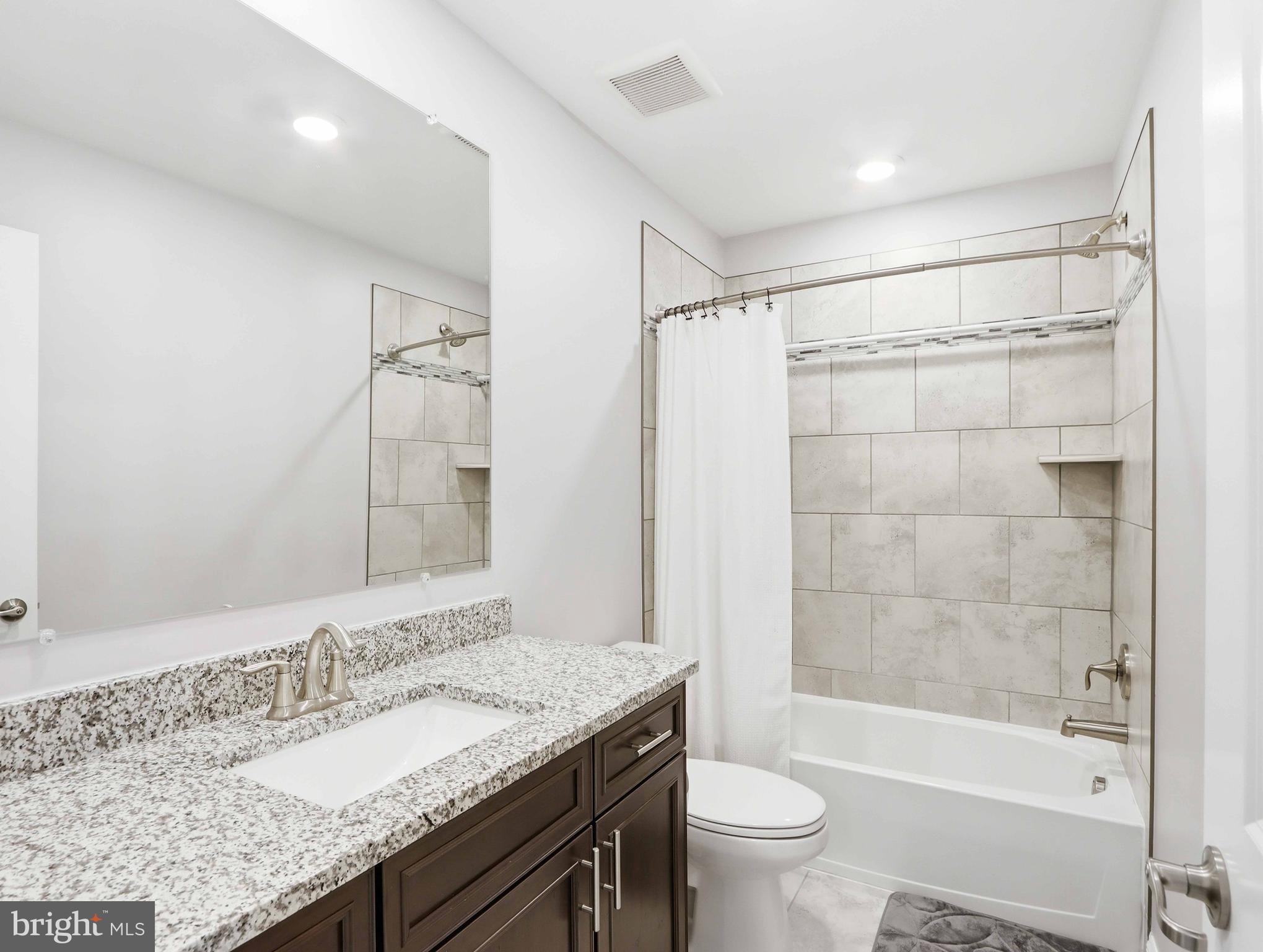PARKSIDE AT WARFIELD - Residential