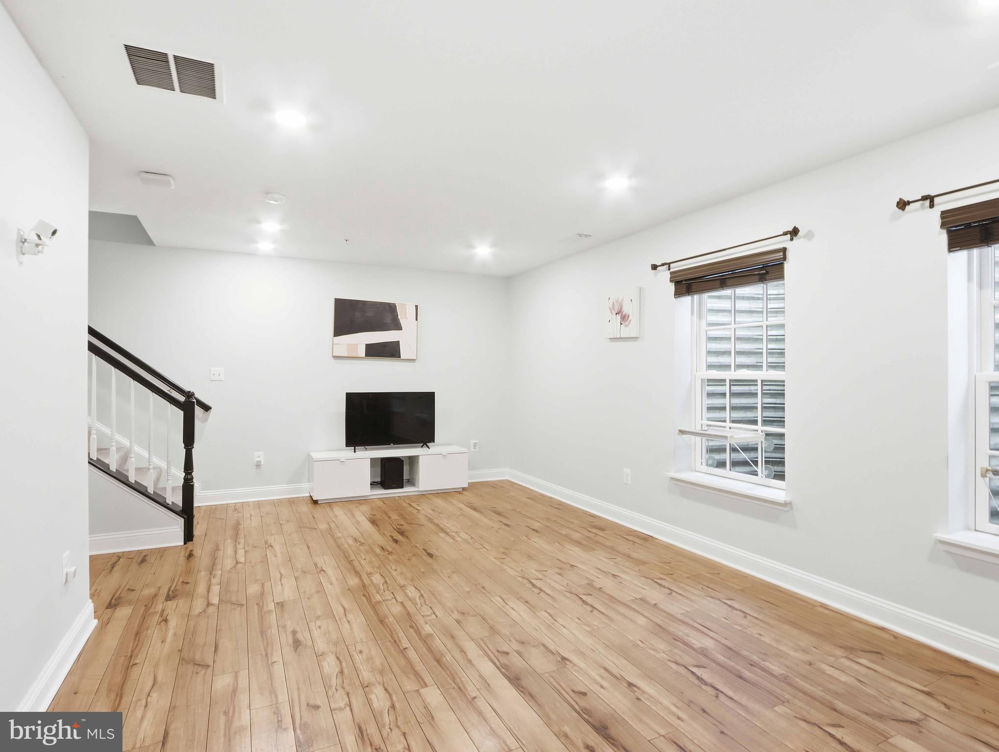 PARKSIDE AT WARFIELD - Residential