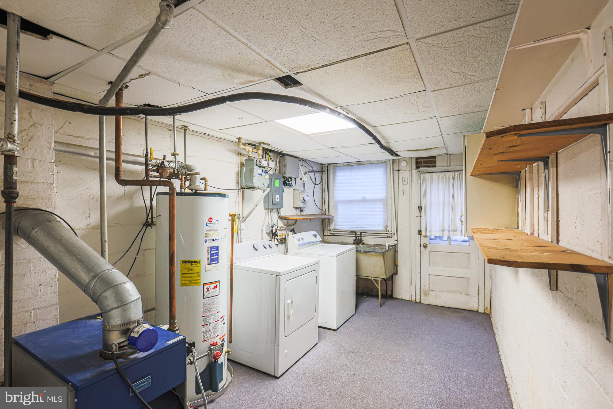 SYMINGTON AVENUE - Residential