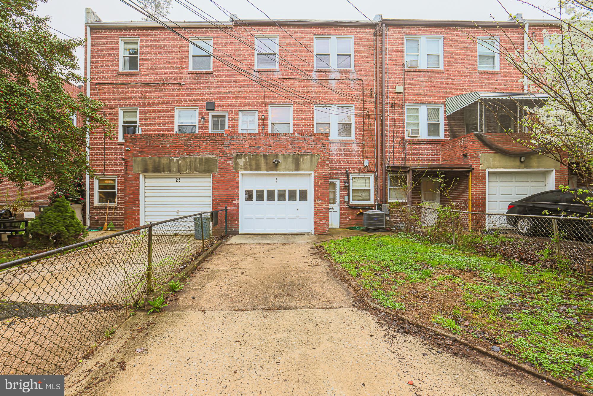 SYMINGTON AVENUE - Residential