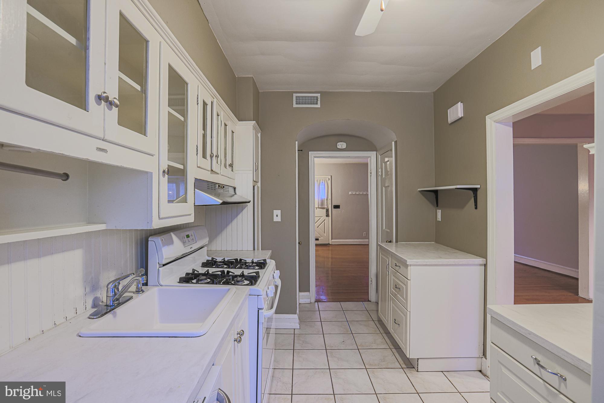 SYMINGTON AVENUE - Residential