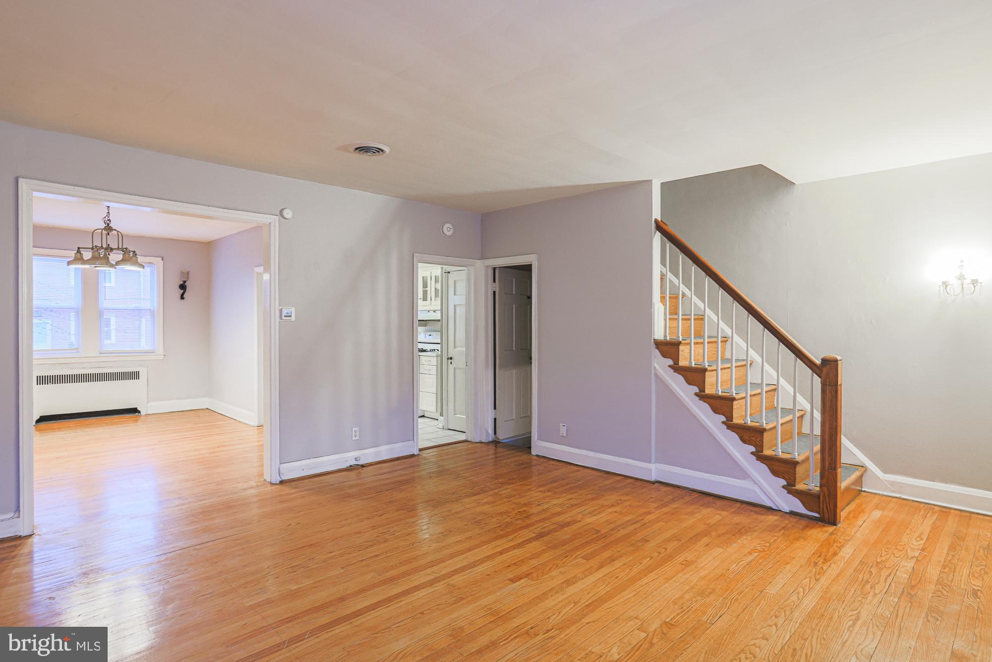 SYMINGTON AVENUE - Residential