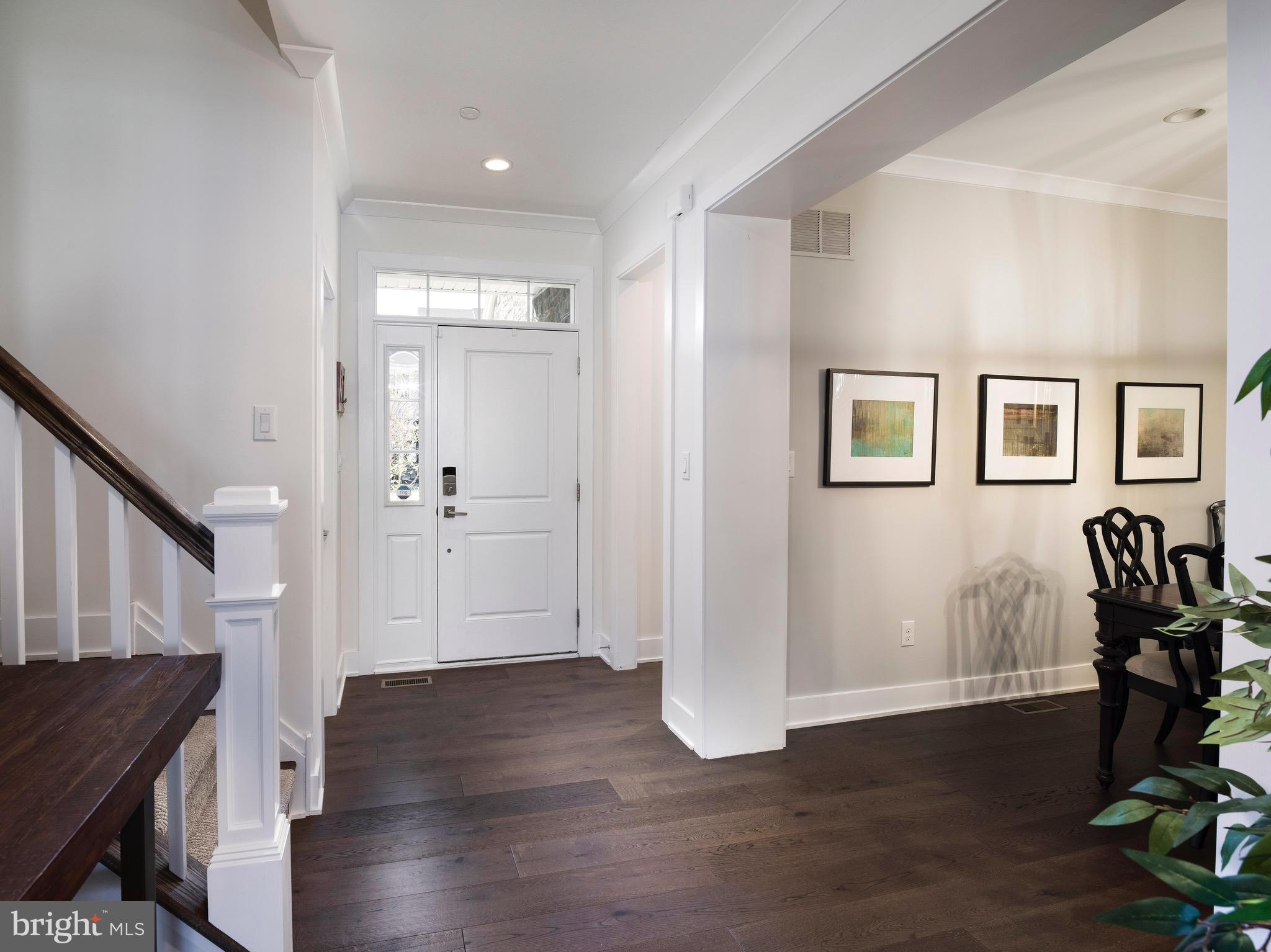 OAKS AT LAFAYETTE HILL - Residential