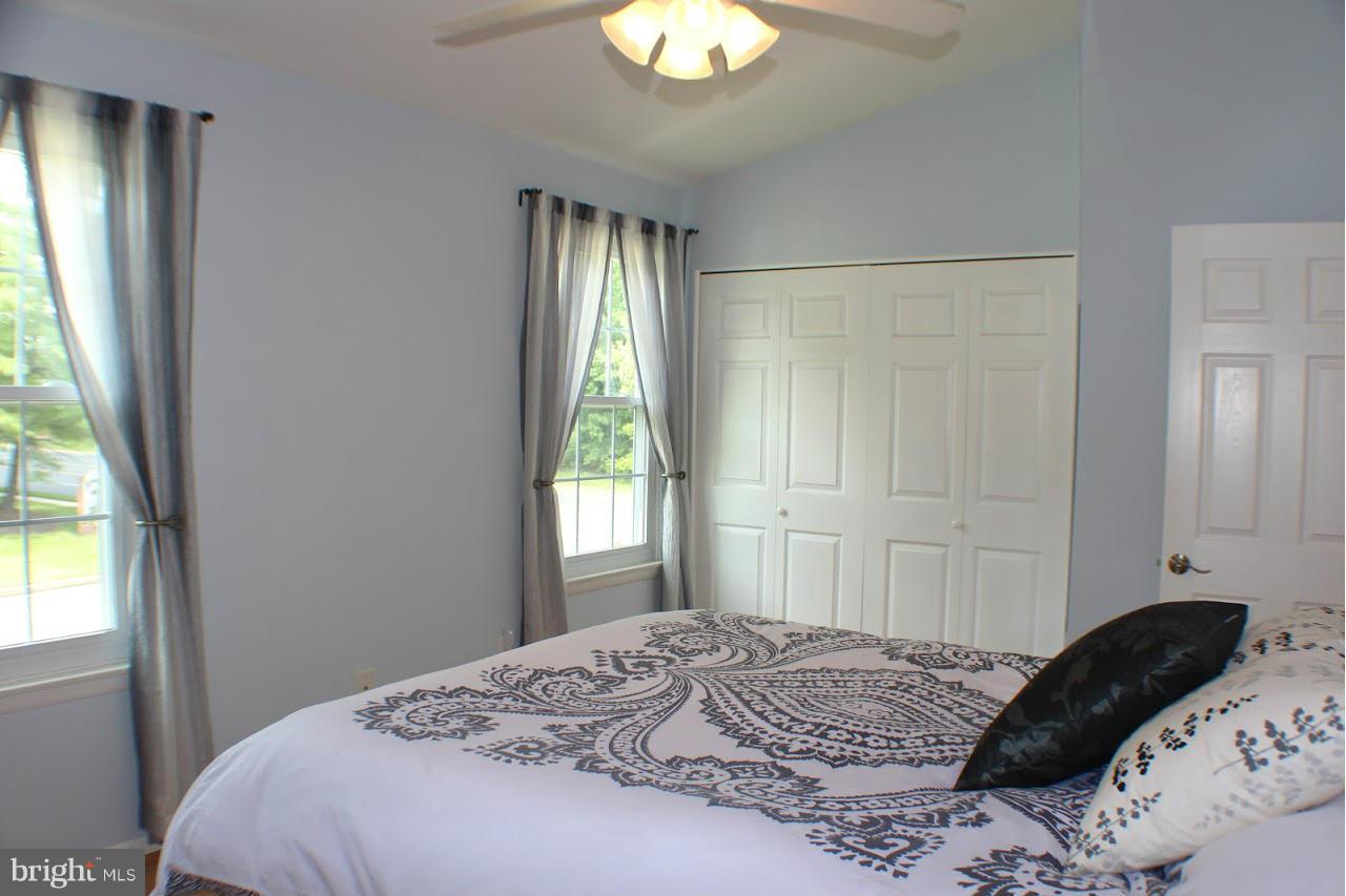 ROLLING VIEW - Residential