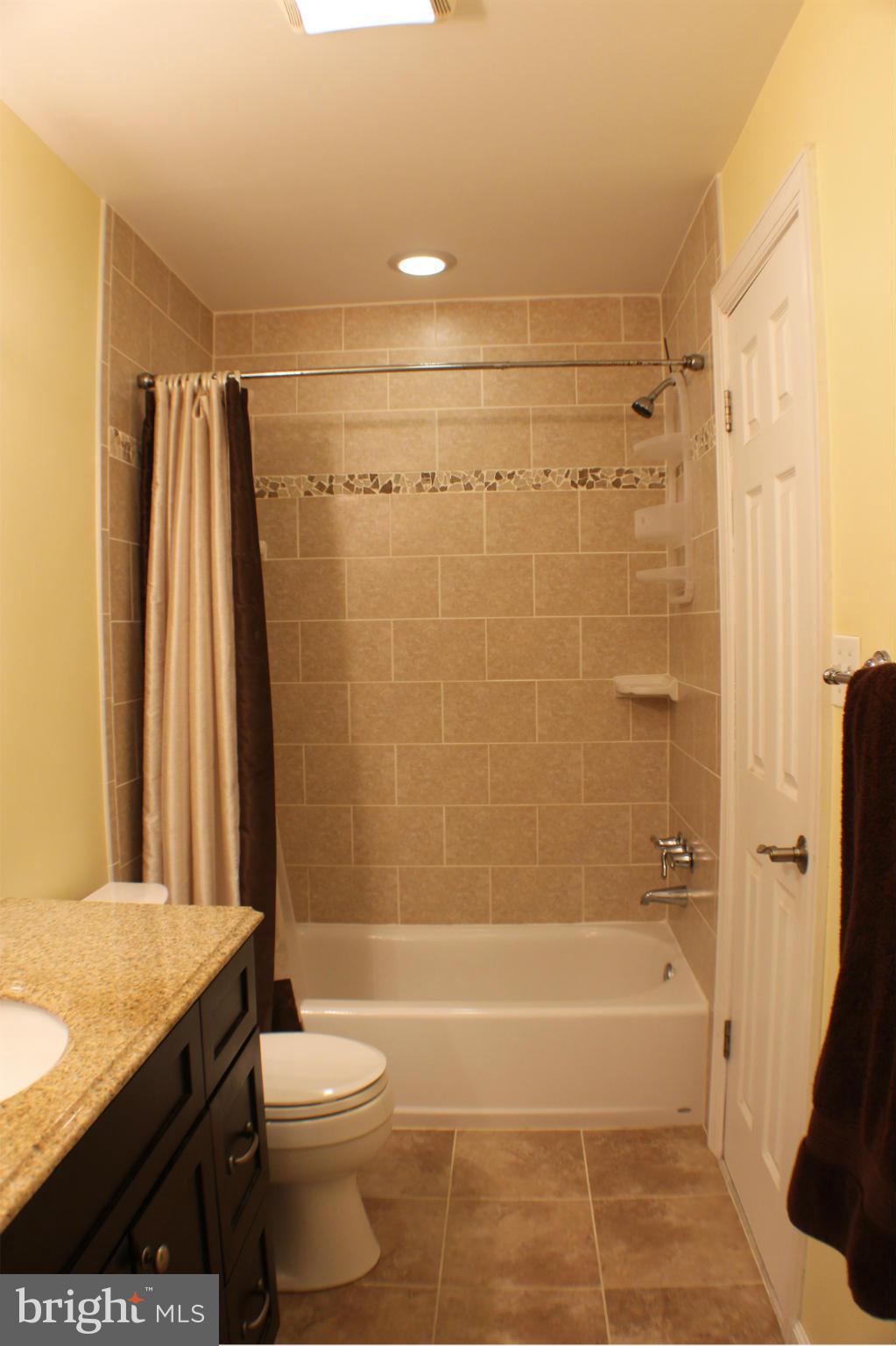 ROLLING VIEW - Residential