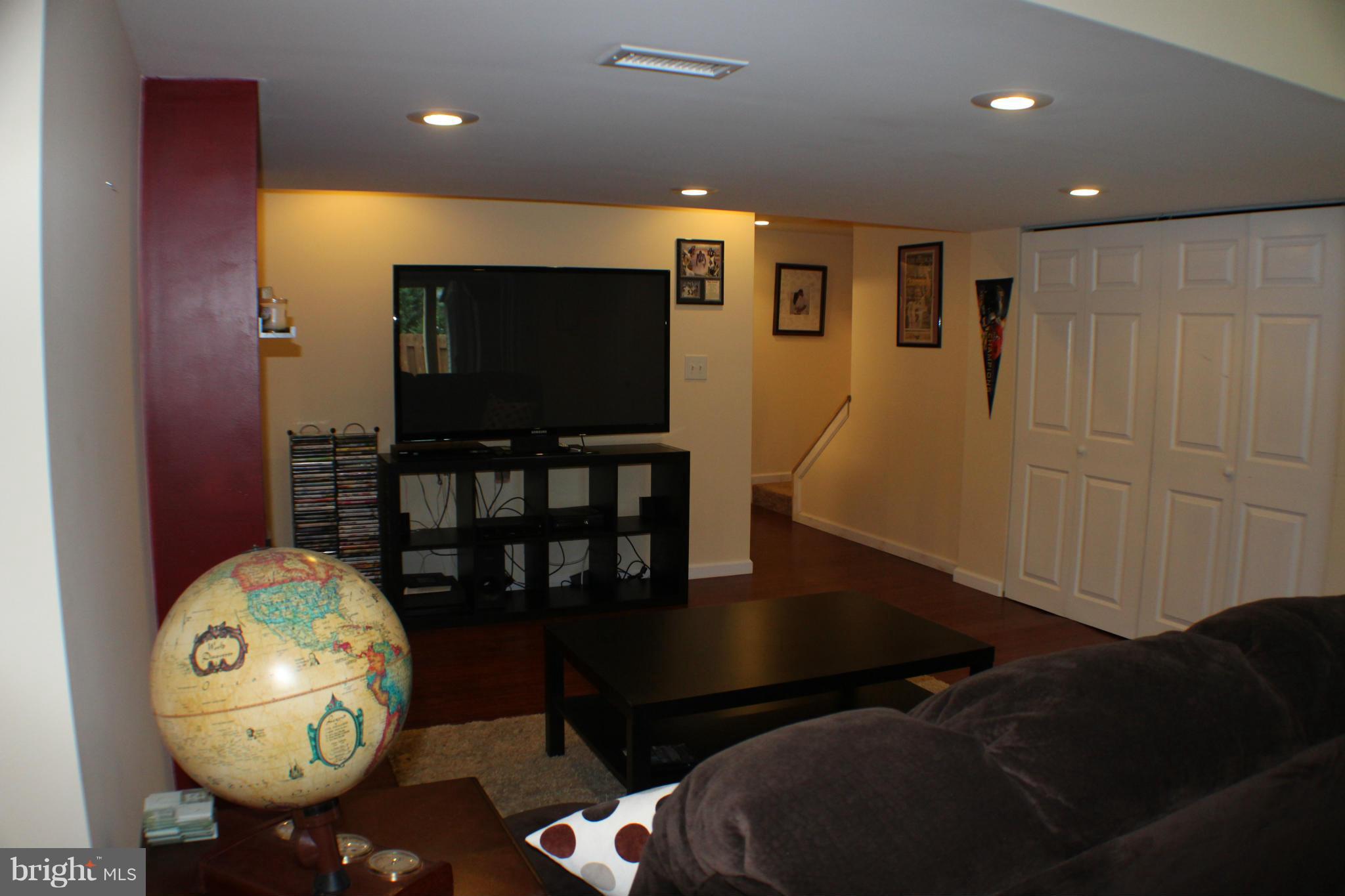 ROLLING VIEW - Residential