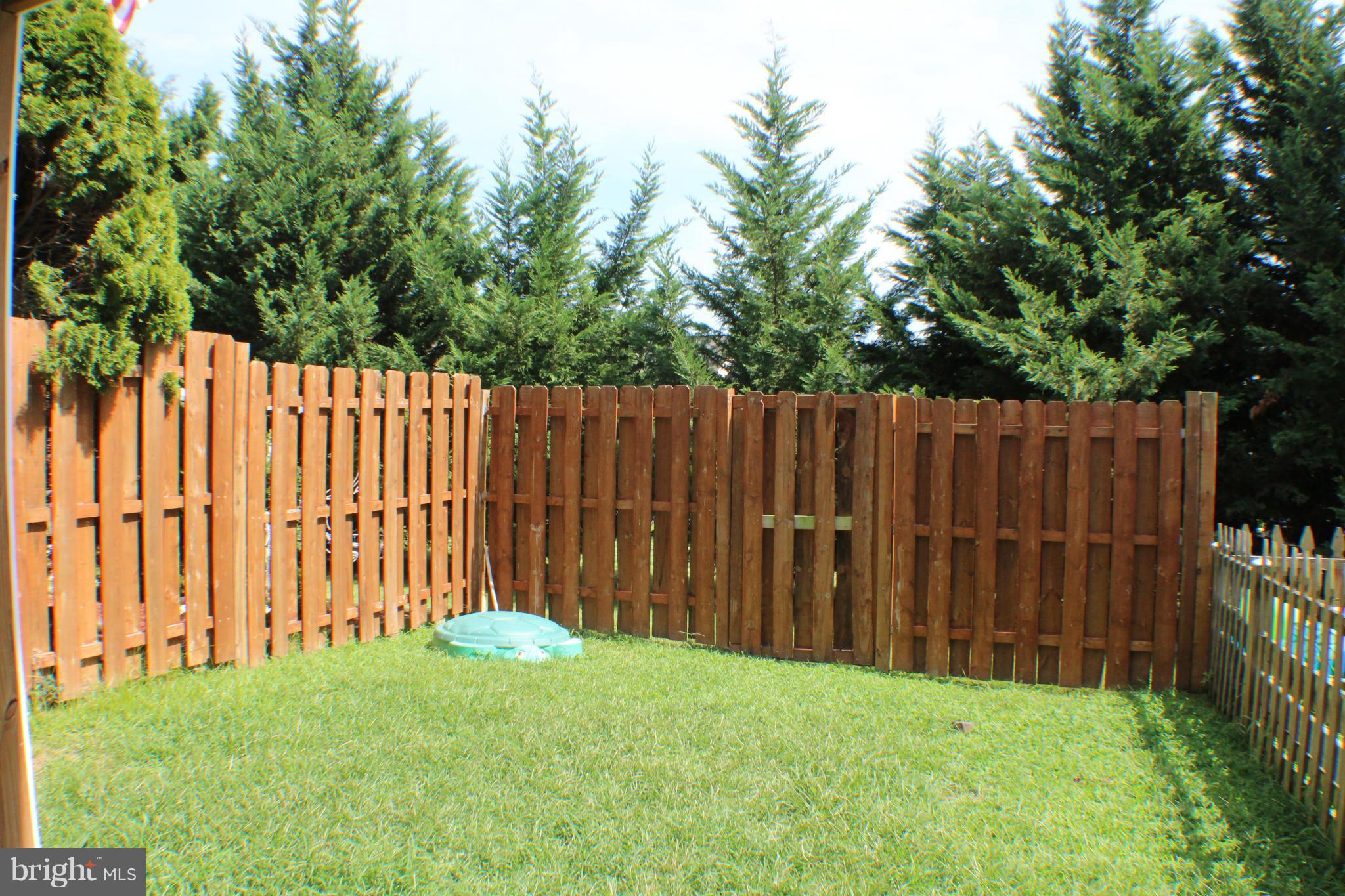 ROLLING VIEW - Residential