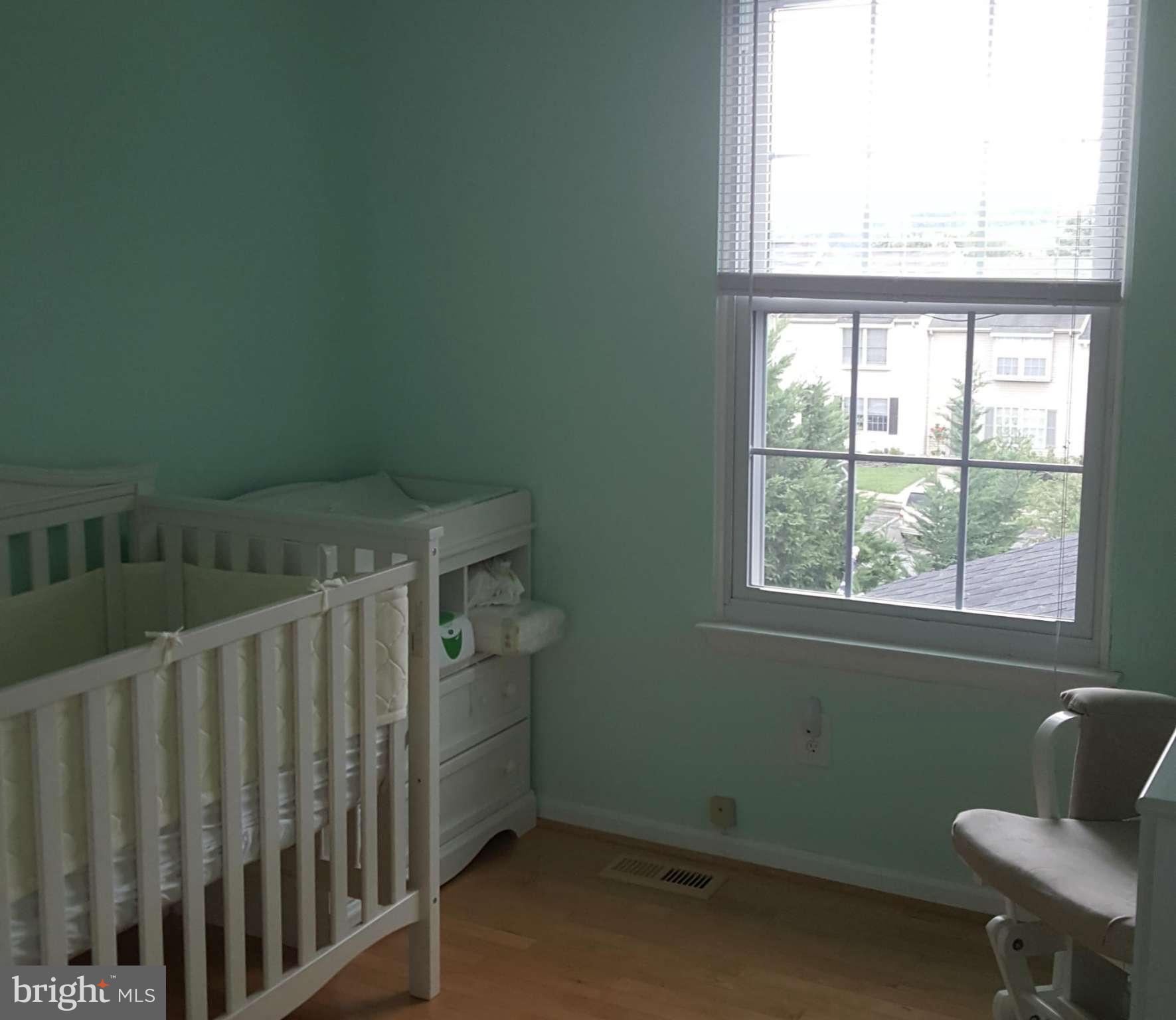 ROLLING VIEW - Residential