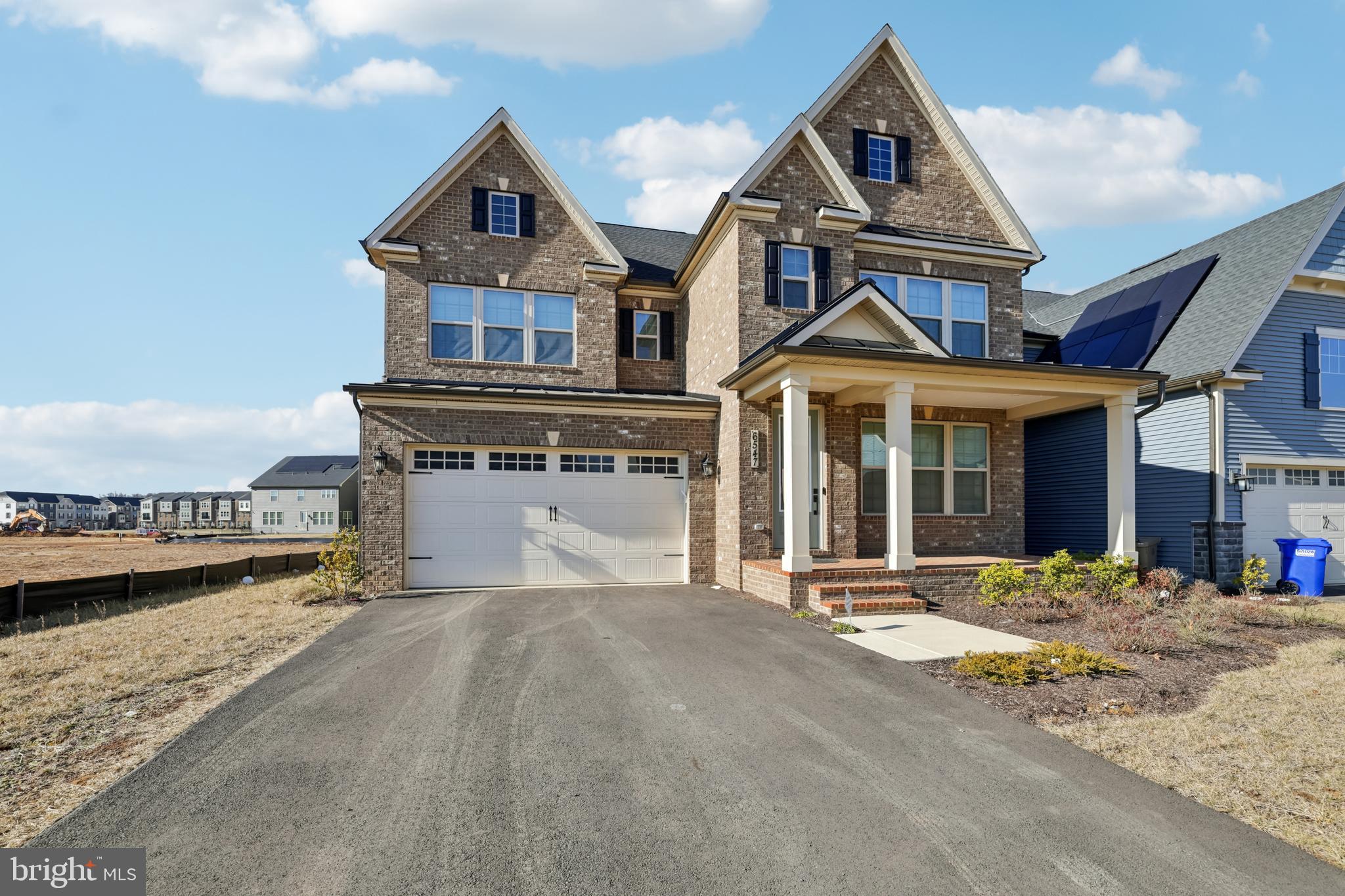 6547 CLUBHOUSE DRIVE