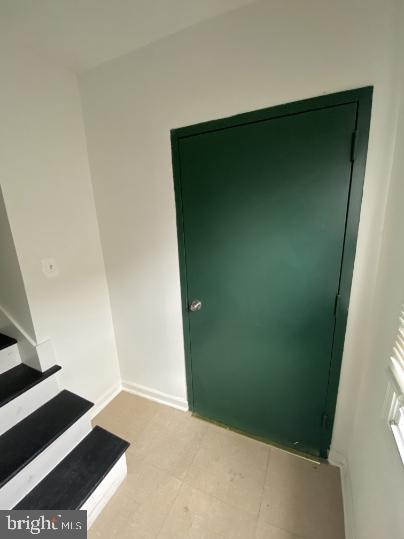 BALTIMORE HIGHLANDS - Residential Lease