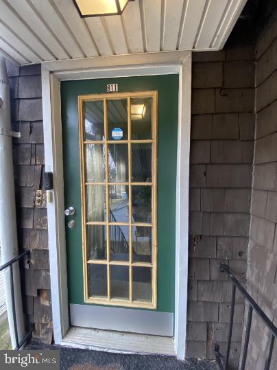 BALTIMORE HIGHLANDS - Residential Lease