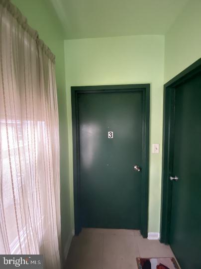 BALTIMORE HIGHLANDS - Residential Lease
