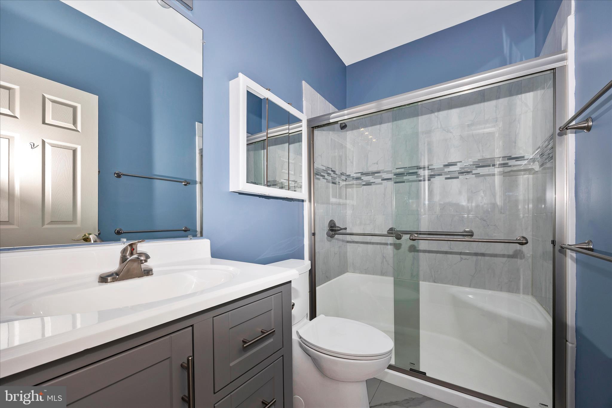 RIVER CREST - Residential