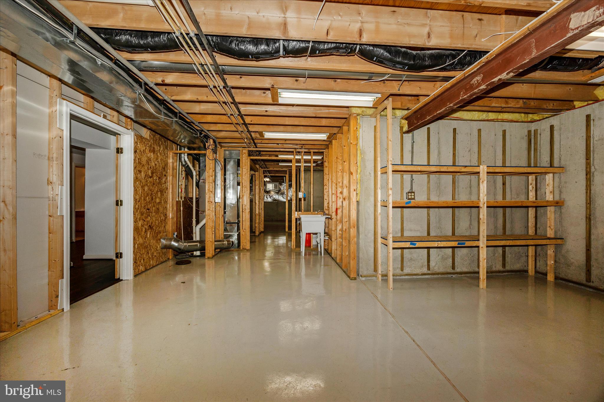 RIVER CREST - Residential