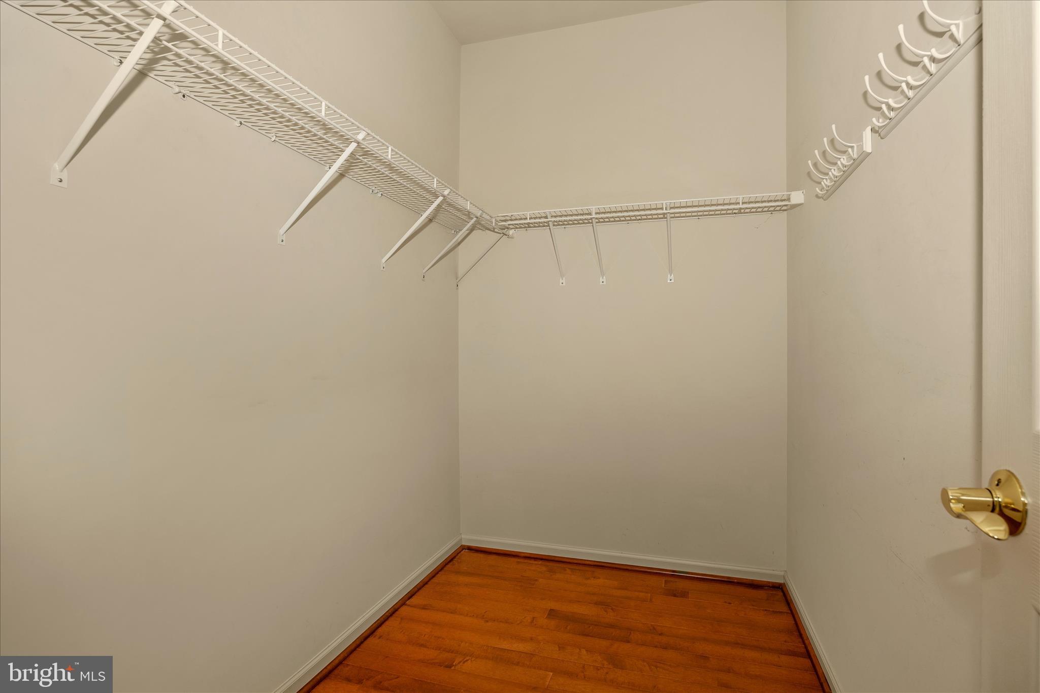 RIVER CREST - Residential