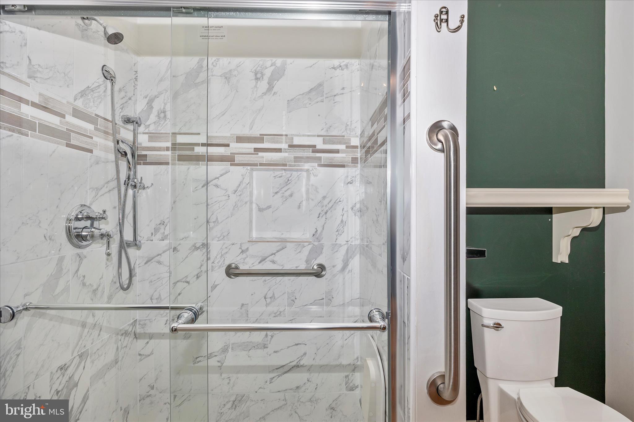 RIVER CREST - Residential