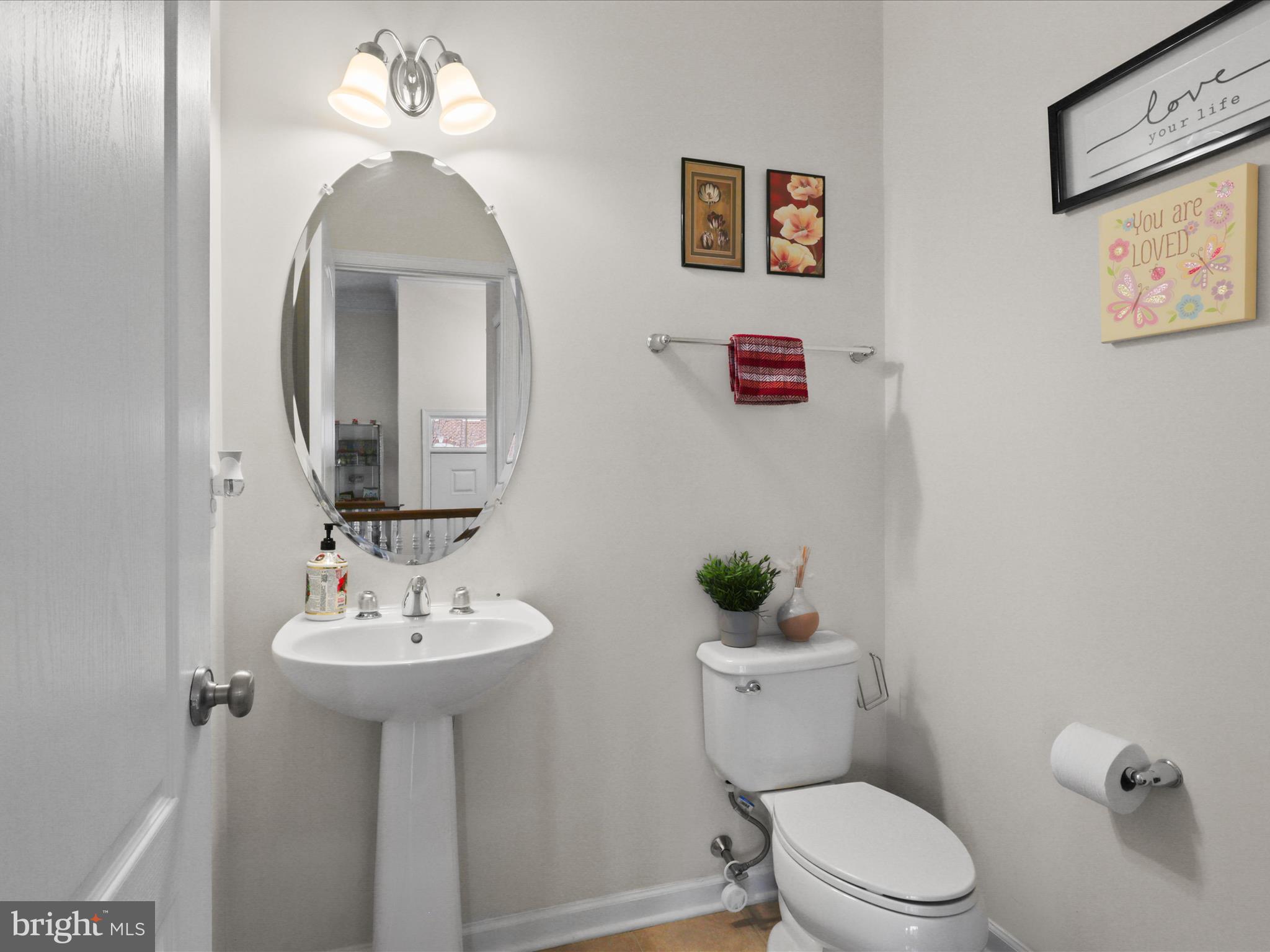 LOUDOUN VALLEY ESTATES 2 - Residential