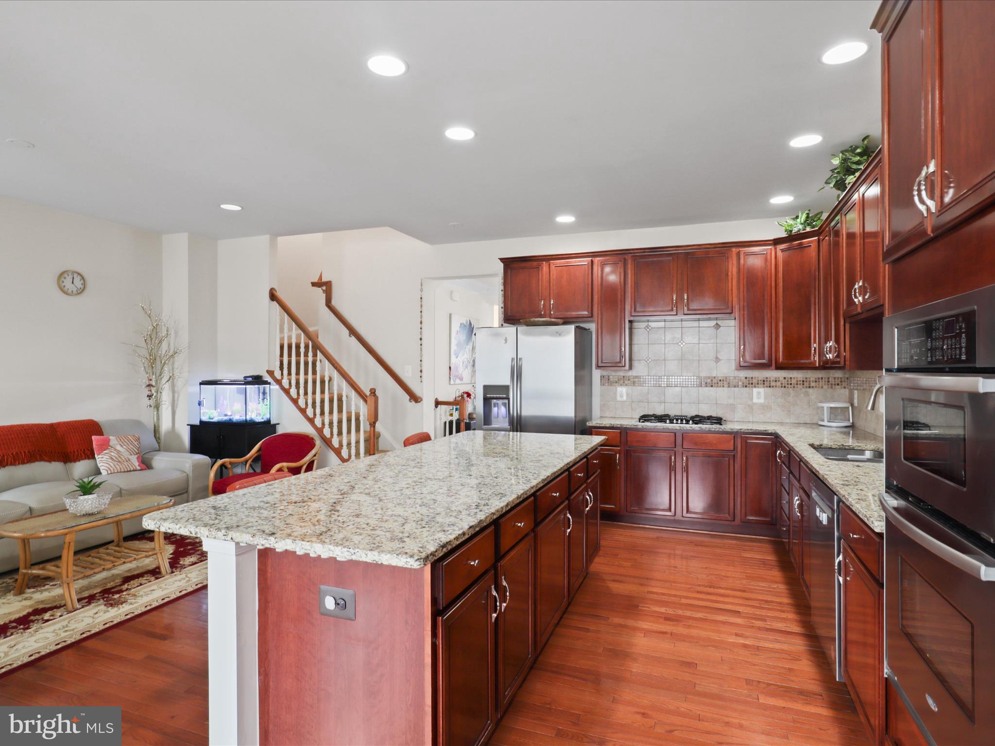 LOUDOUN VALLEY ESTATES 2 - Residential