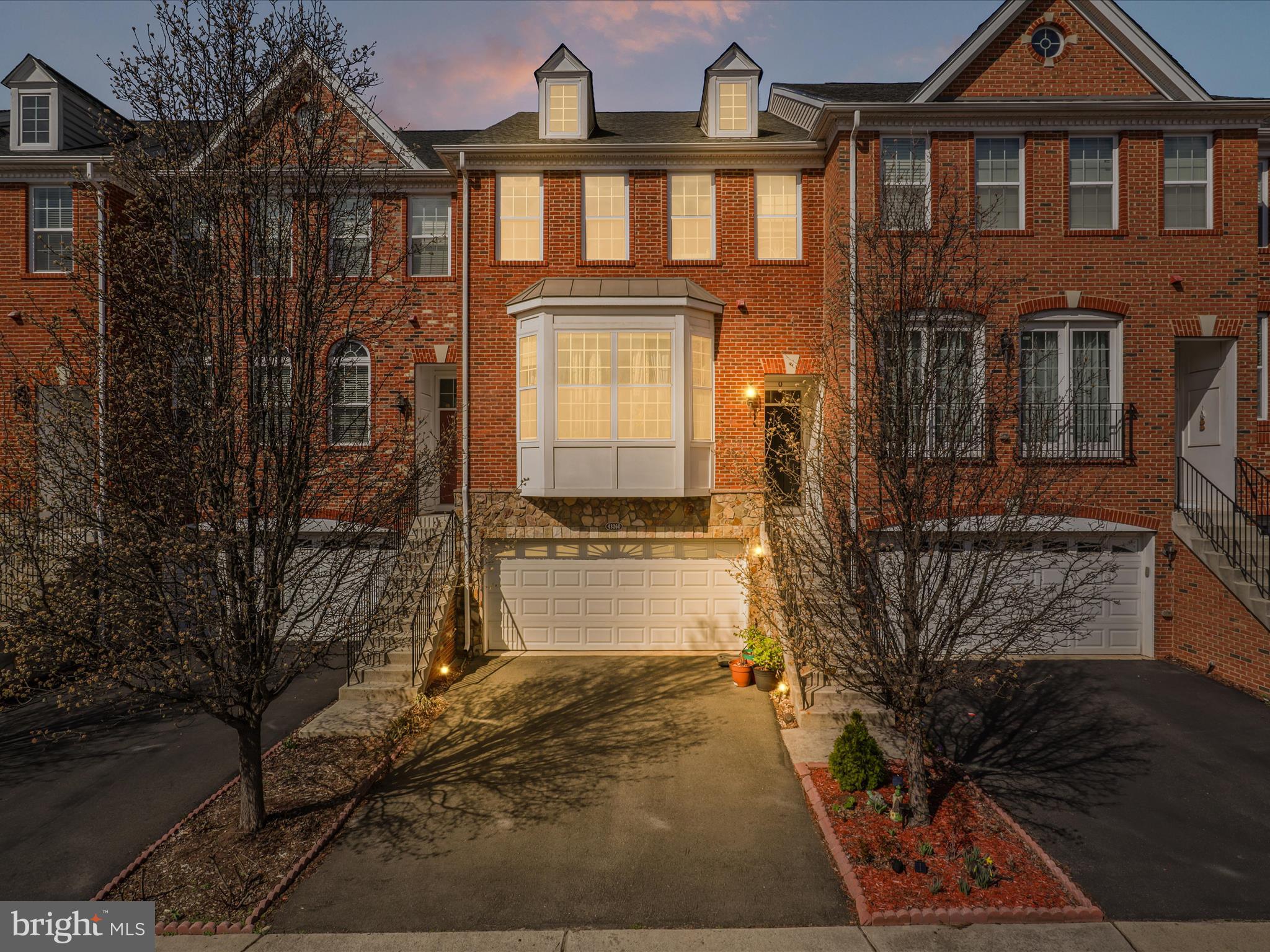 LOUDOUN VALLEY ESTATES 2 - Residential