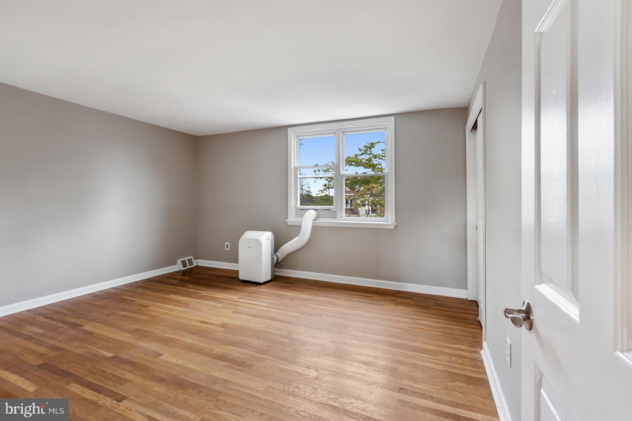 TOBY FARMS - Residential