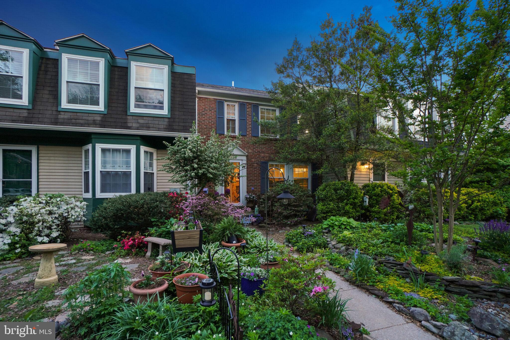CHURCHILL TOWN SECTOR - Residential