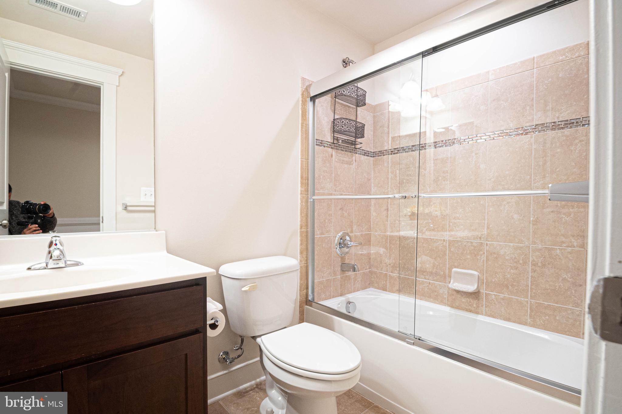 ASHBURN - Residential Lease