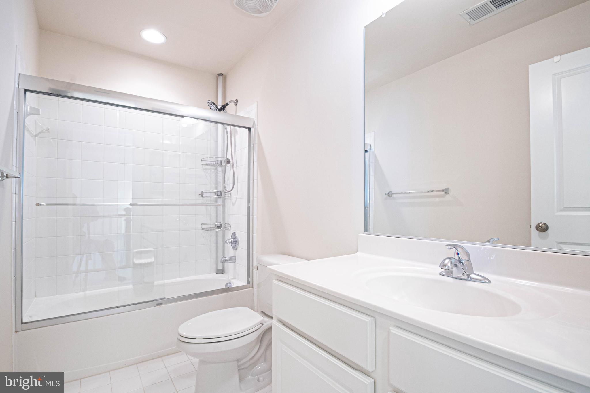 ASHBURN - Residential Lease