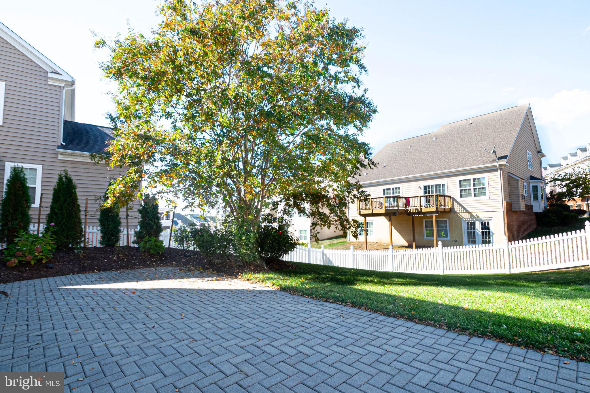 ASHBURN - Residential Lease